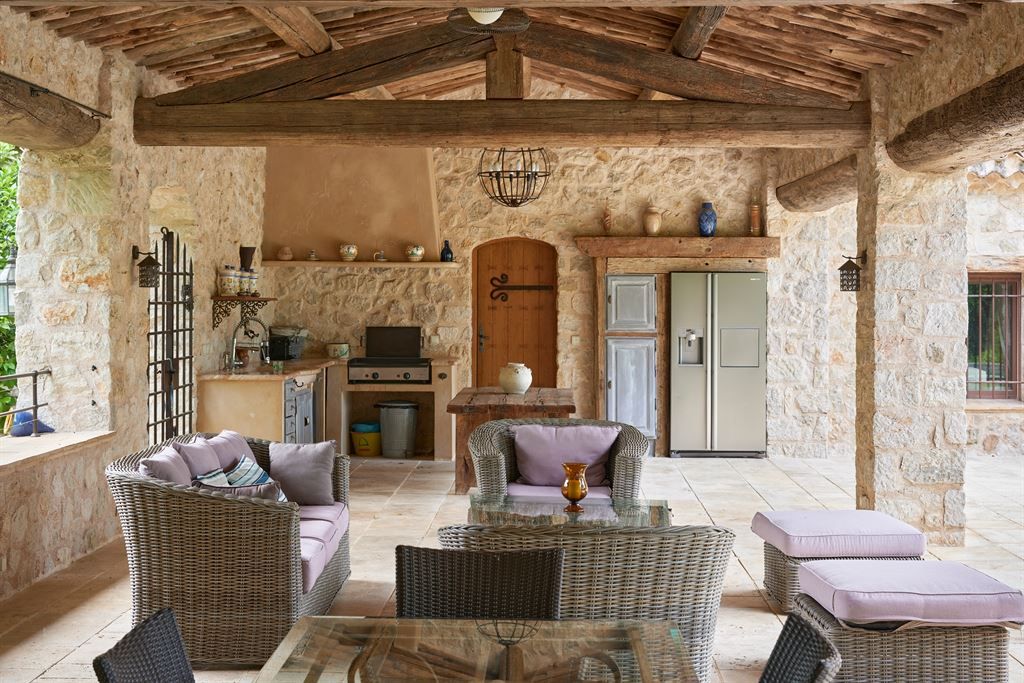 maison provençale de luxe 14 Pièces en vente sur ROQUEFORT LES PINS (06330)