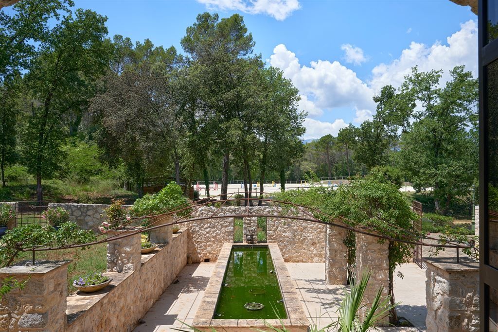 maison provençale de luxe 14 Pièces en vente sur ROQUEFORT LES PINS (06330)