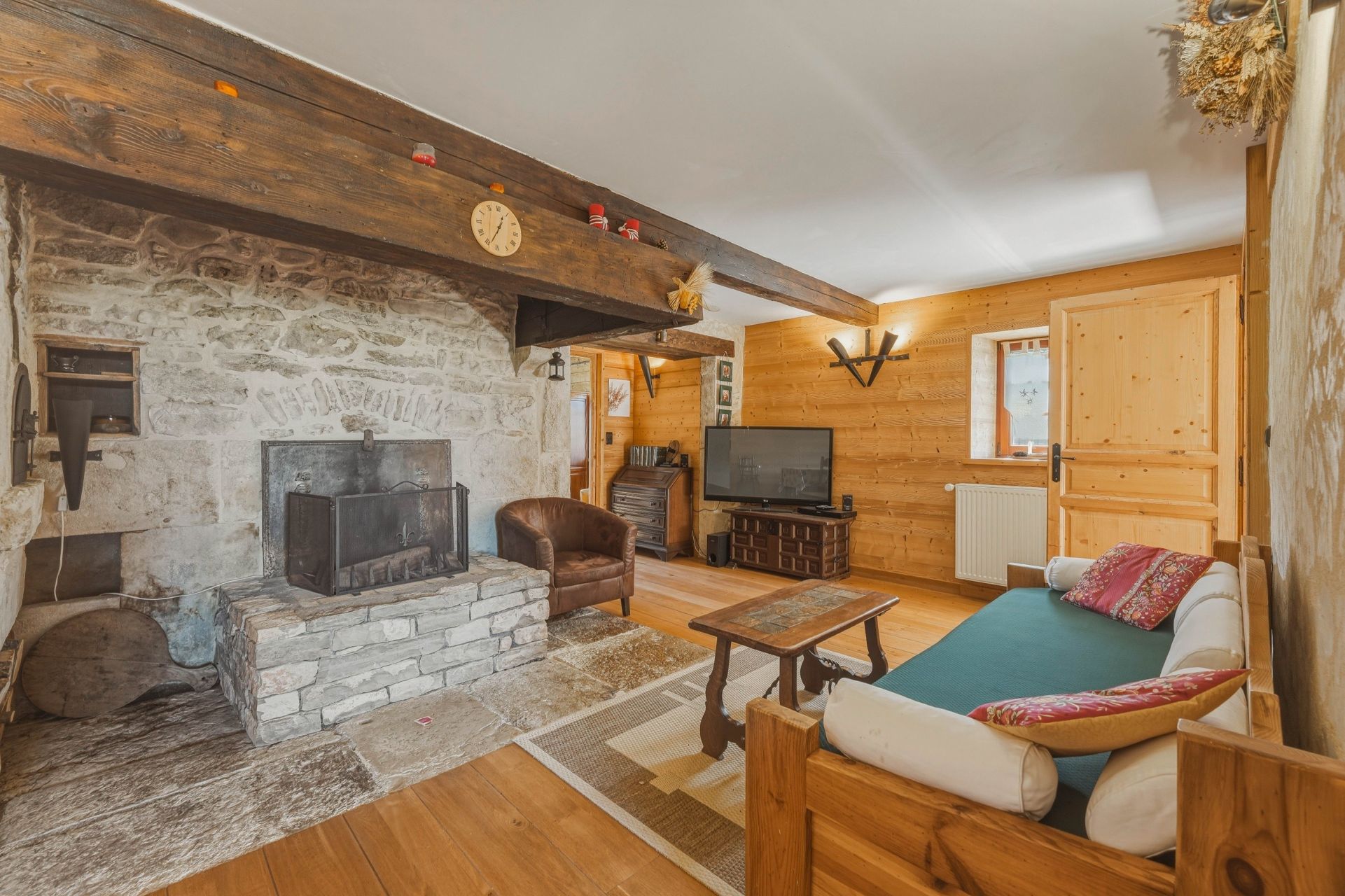 maison de luxe 8 Pièces en vente sur LES ROUSSES (39220)