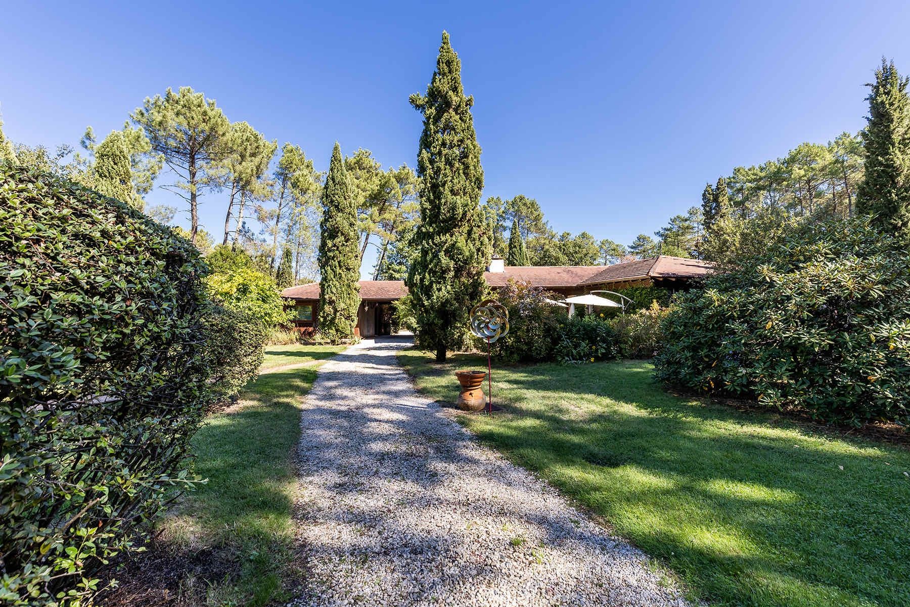 maison de luxe 6 Pièces en vente sur LUGOS (33830)