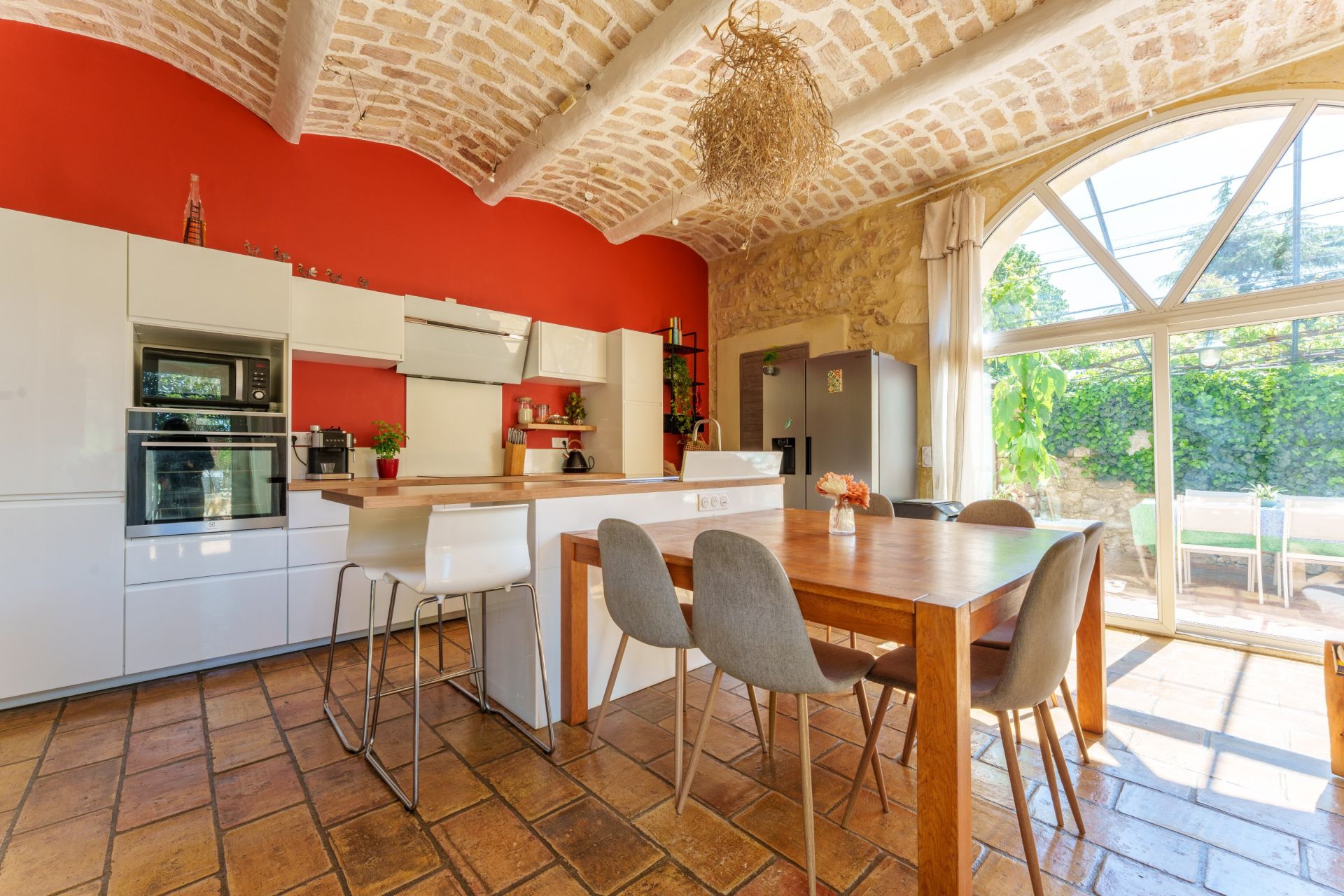 maison de luxe 10 Pièces en vente sur TEYRAN (34820)