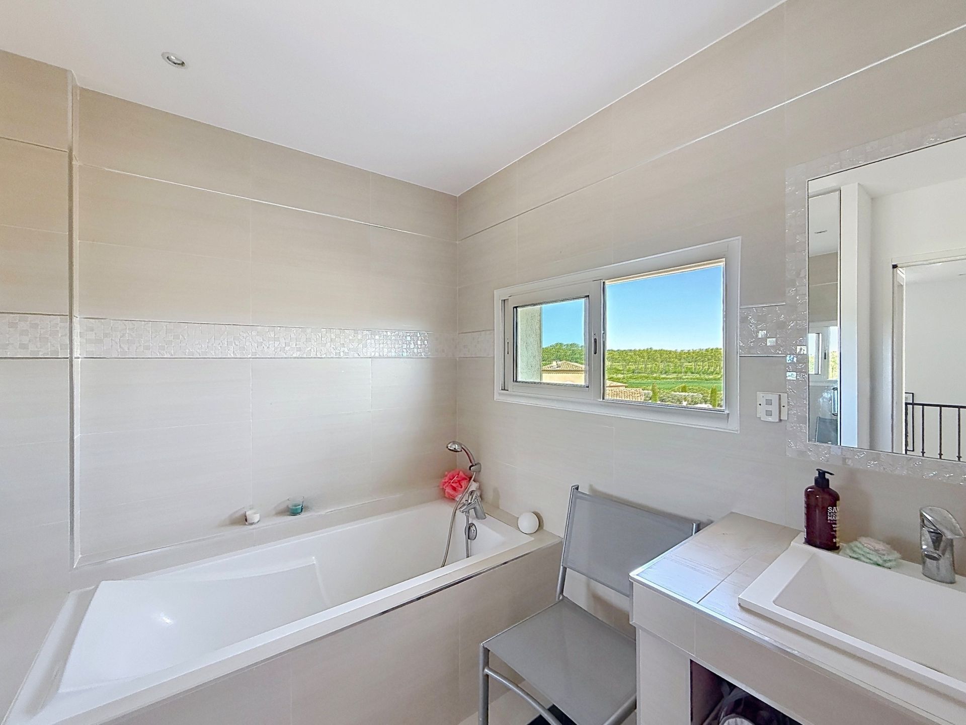 maison de luxe 4 Pièces en vente sur UZES (30700)