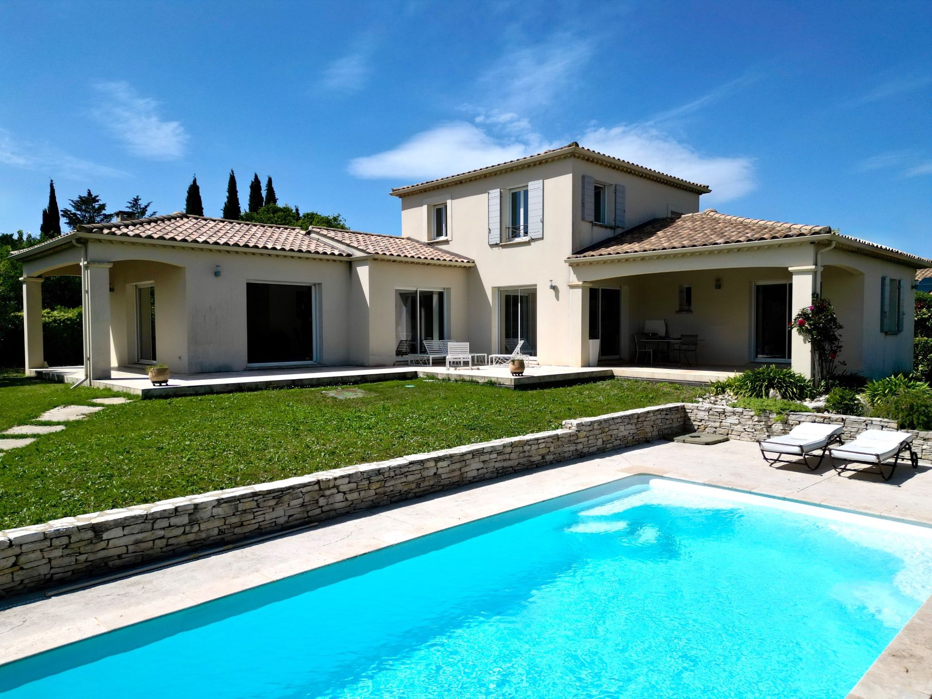 maison de luxe 4 Pièces en vente sur UZES (30700)