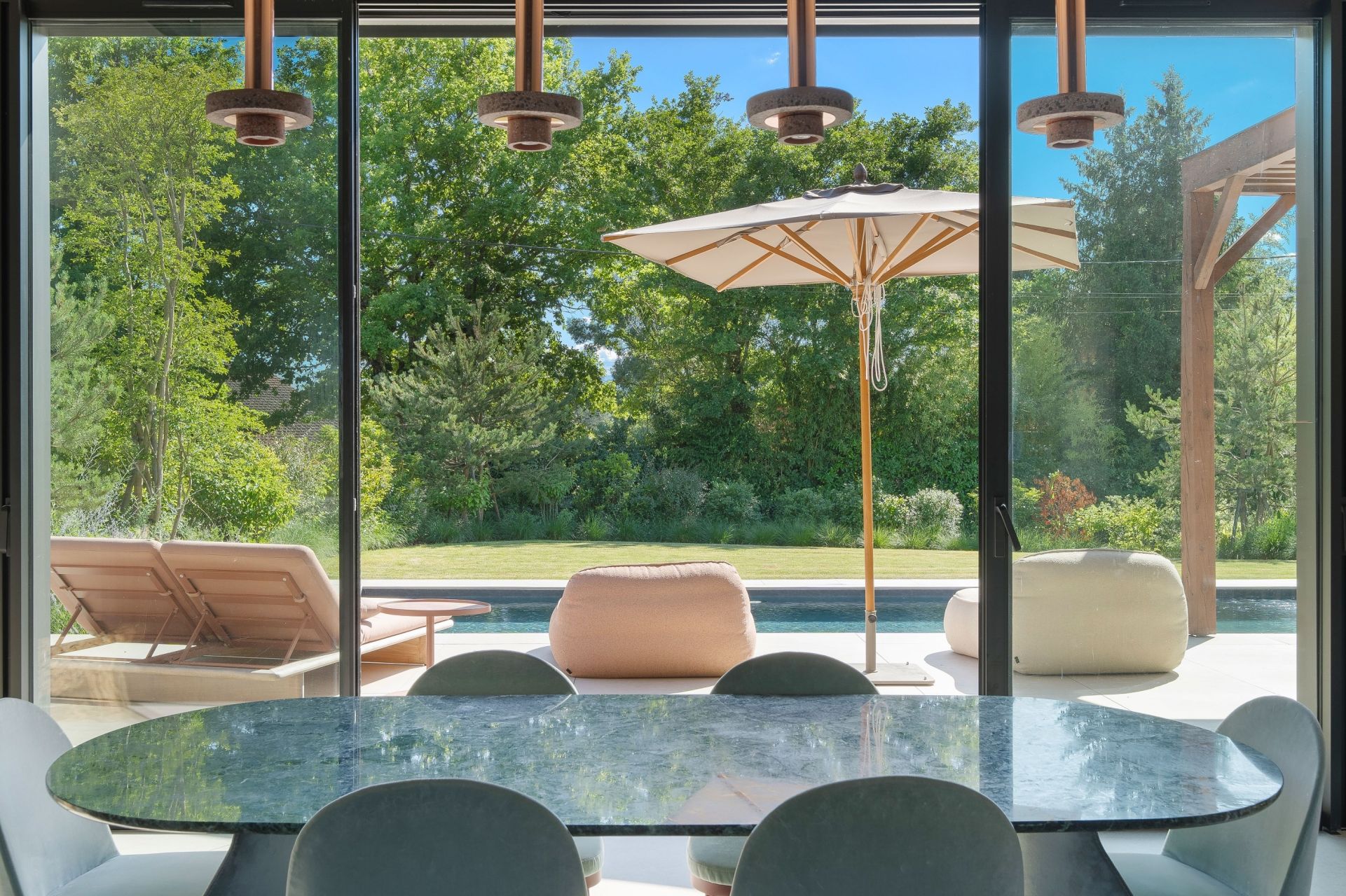 luxury house 8 Rooms for sale on VIRY (74580)