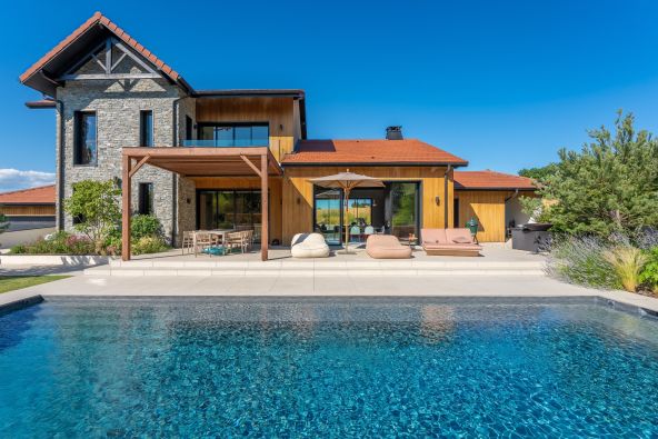 Sale Luxury house Viry 8&nbsp;Rooms 253&nbsp;m²
