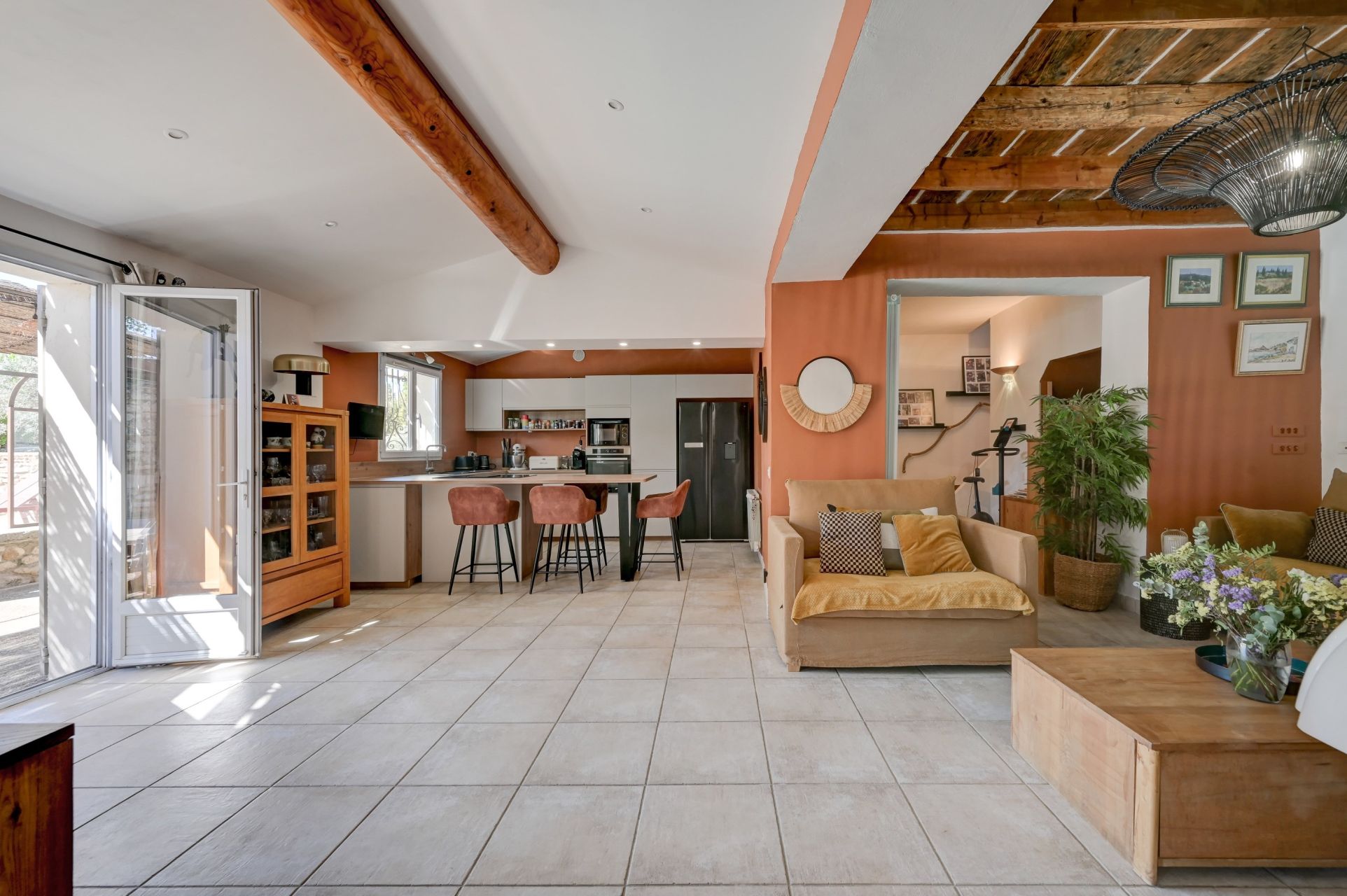 luxury house 5 Rooms for sale on ST REMY DE PROVENCE (13210)