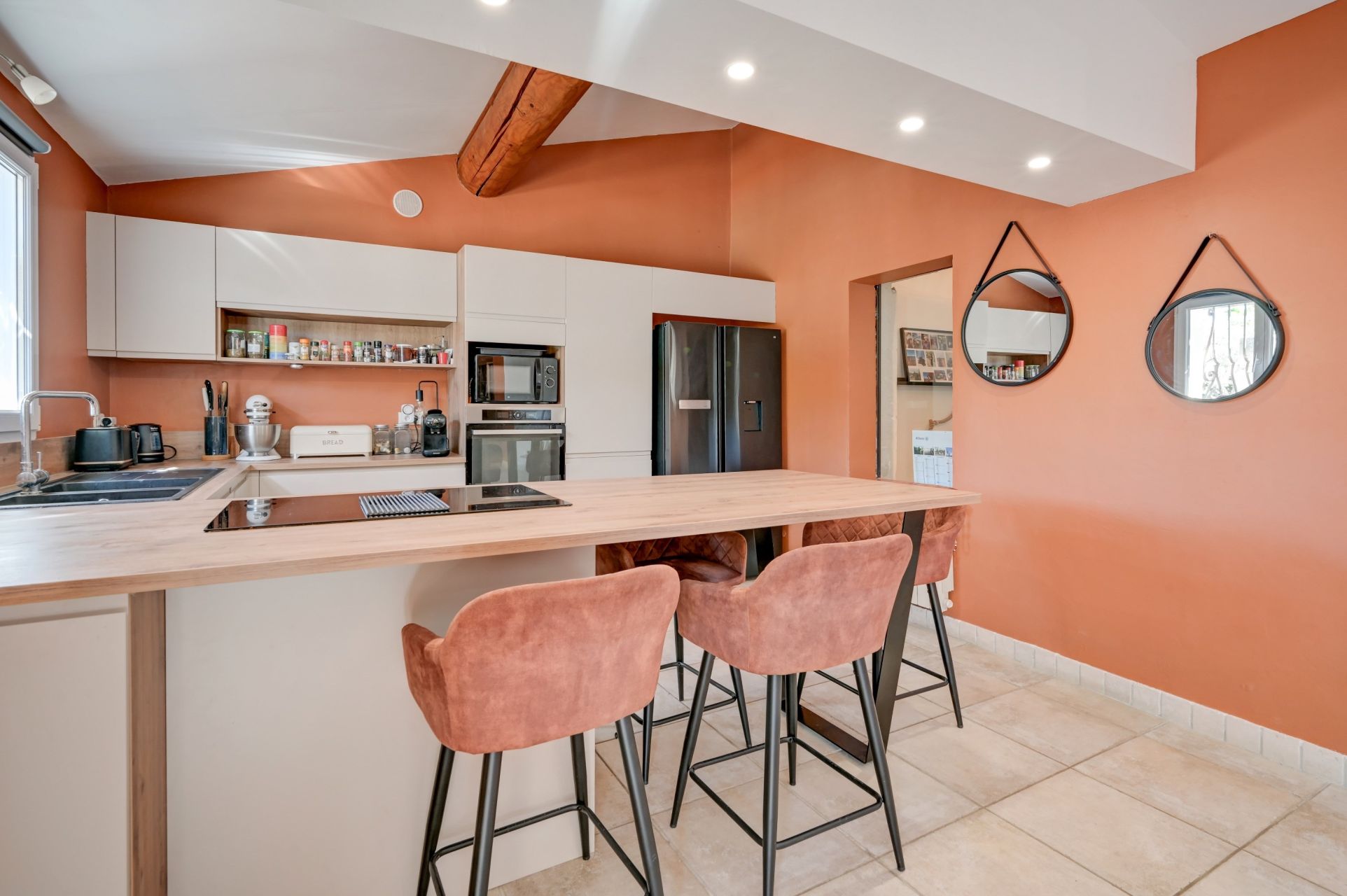 luxury house 5 Rooms for sale on ST REMY DE PROVENCE (13210)