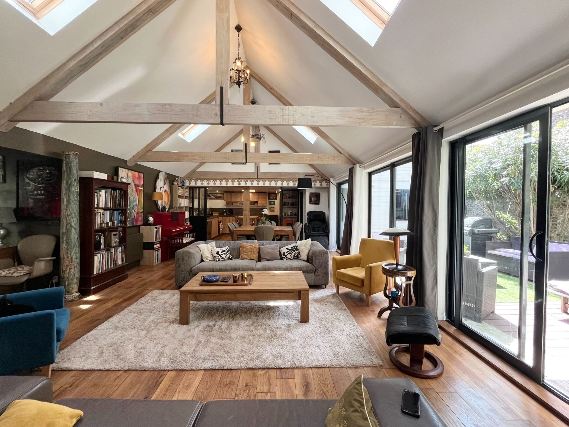 townhouse 10 Rooms for sale on ROUEN (76000)