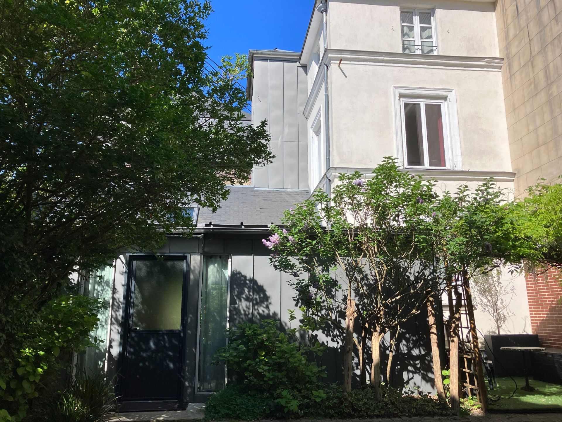 townhouse 10 Rooms for sale on ROUEN (76000)