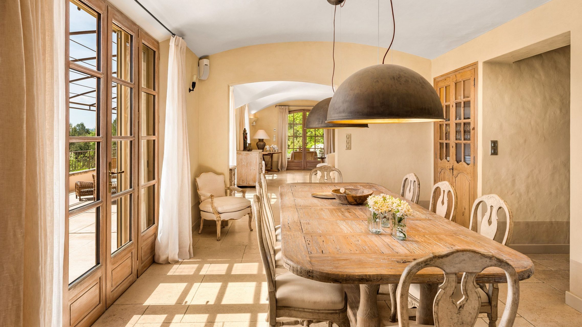 bastide 6 Rooms for sale on ENTRECASTEAUX (83570)