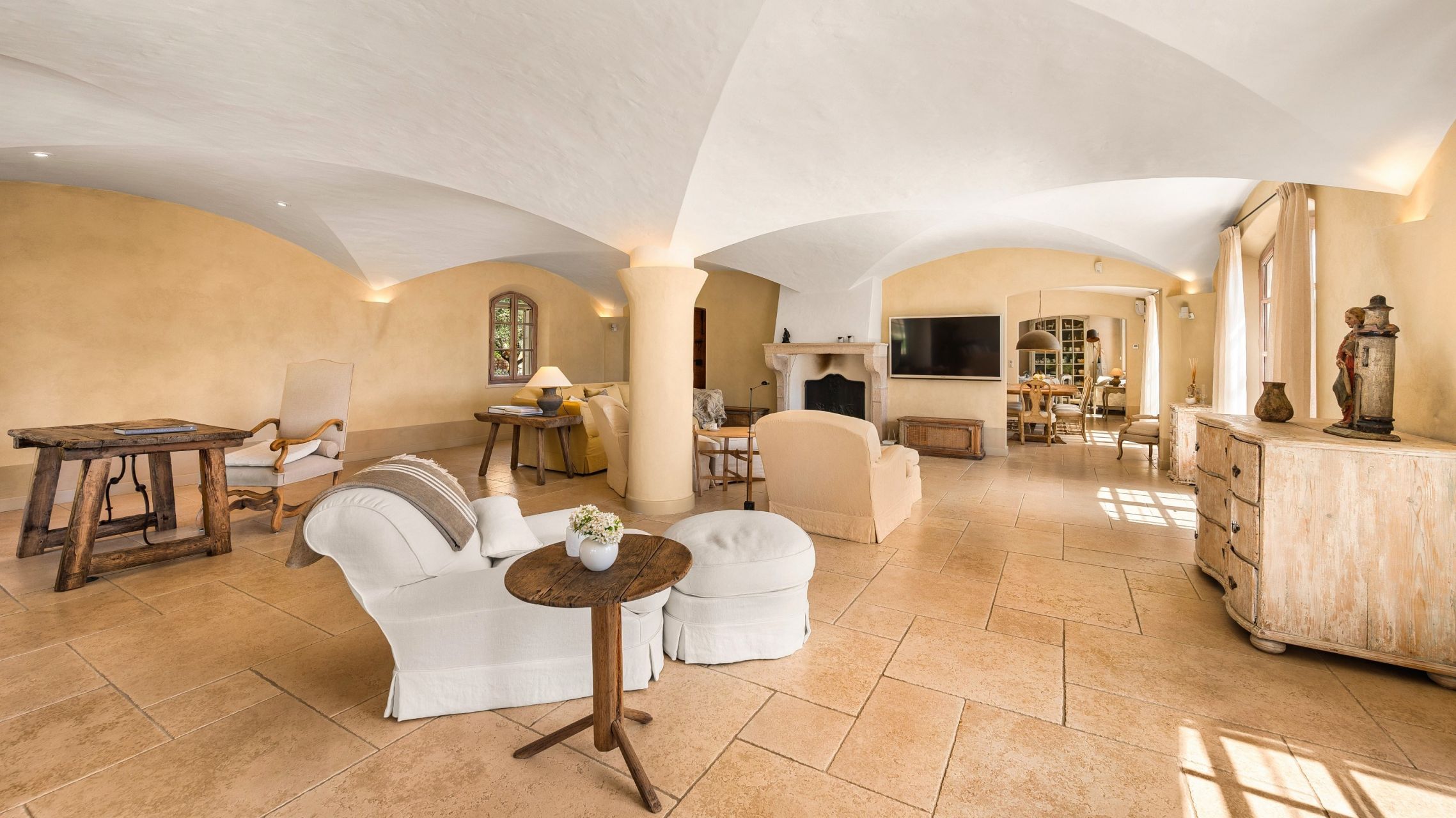 bastide 6 Pièces en vente sur ENTRECASTEAUX (83570)