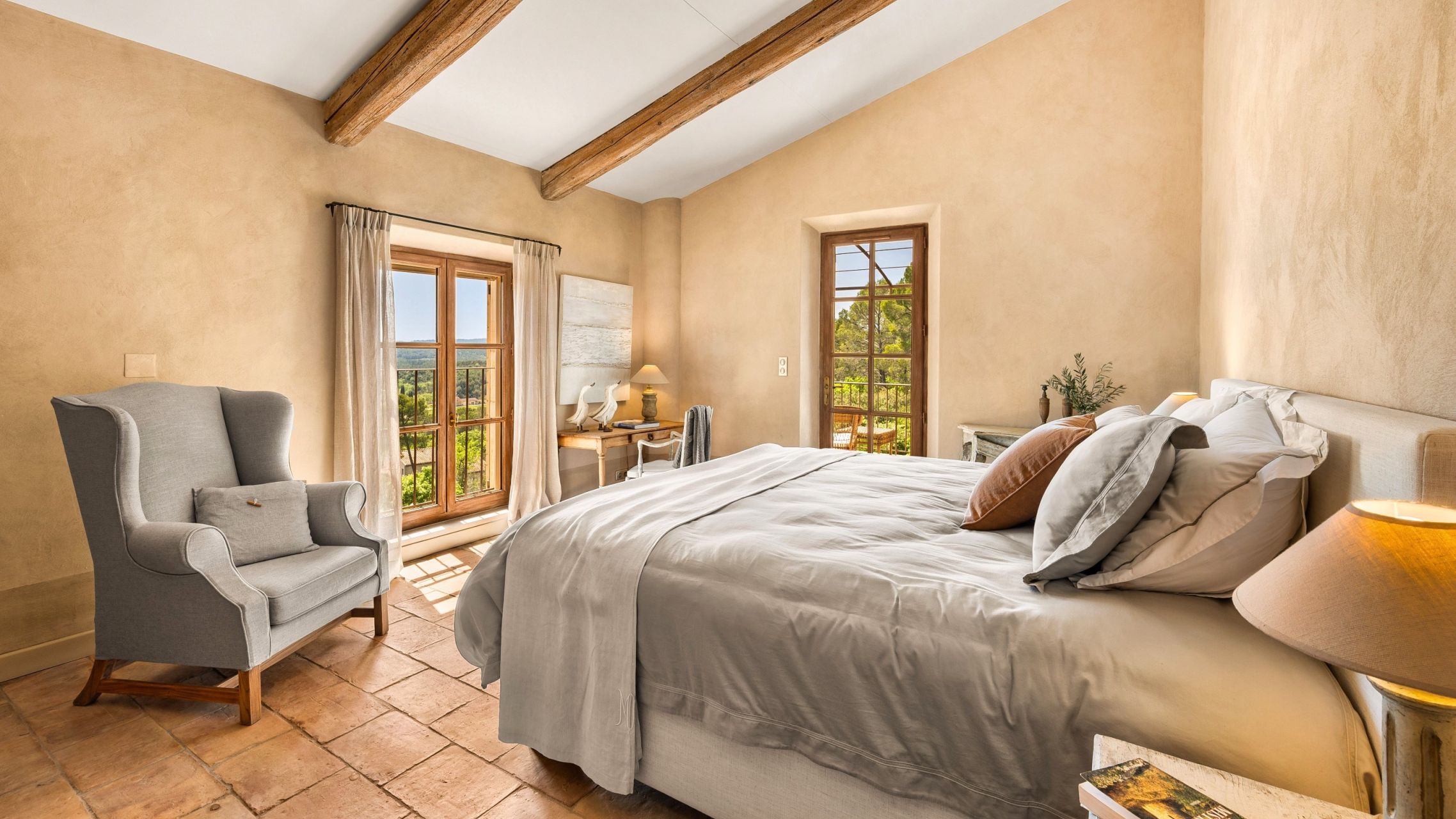 bastide 6 Pièces en vente sur ENTRECASTEAUX (83570)