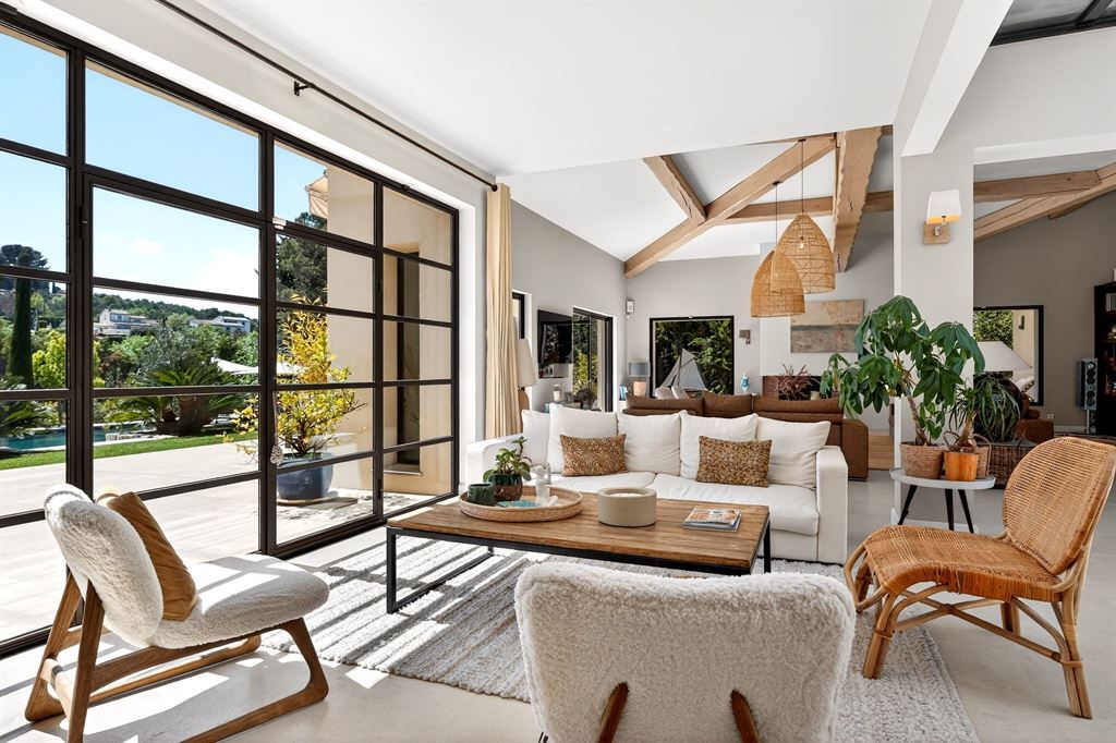 villa de luxe 16 Pièces en vente sur VALBONNE (06560)