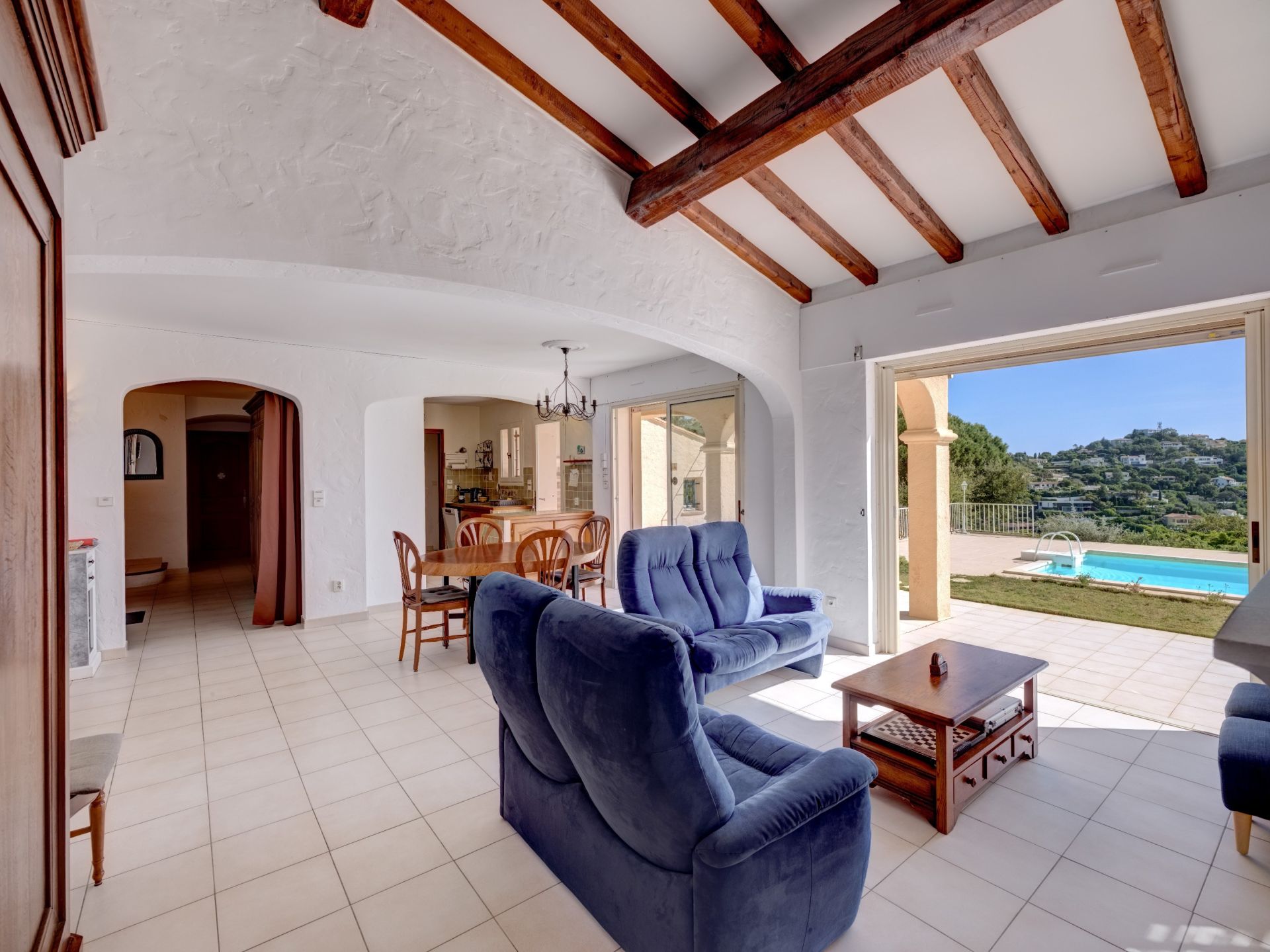 villa de luxe 5 Pièces en vente sur LES ISSAMBRES (83380)