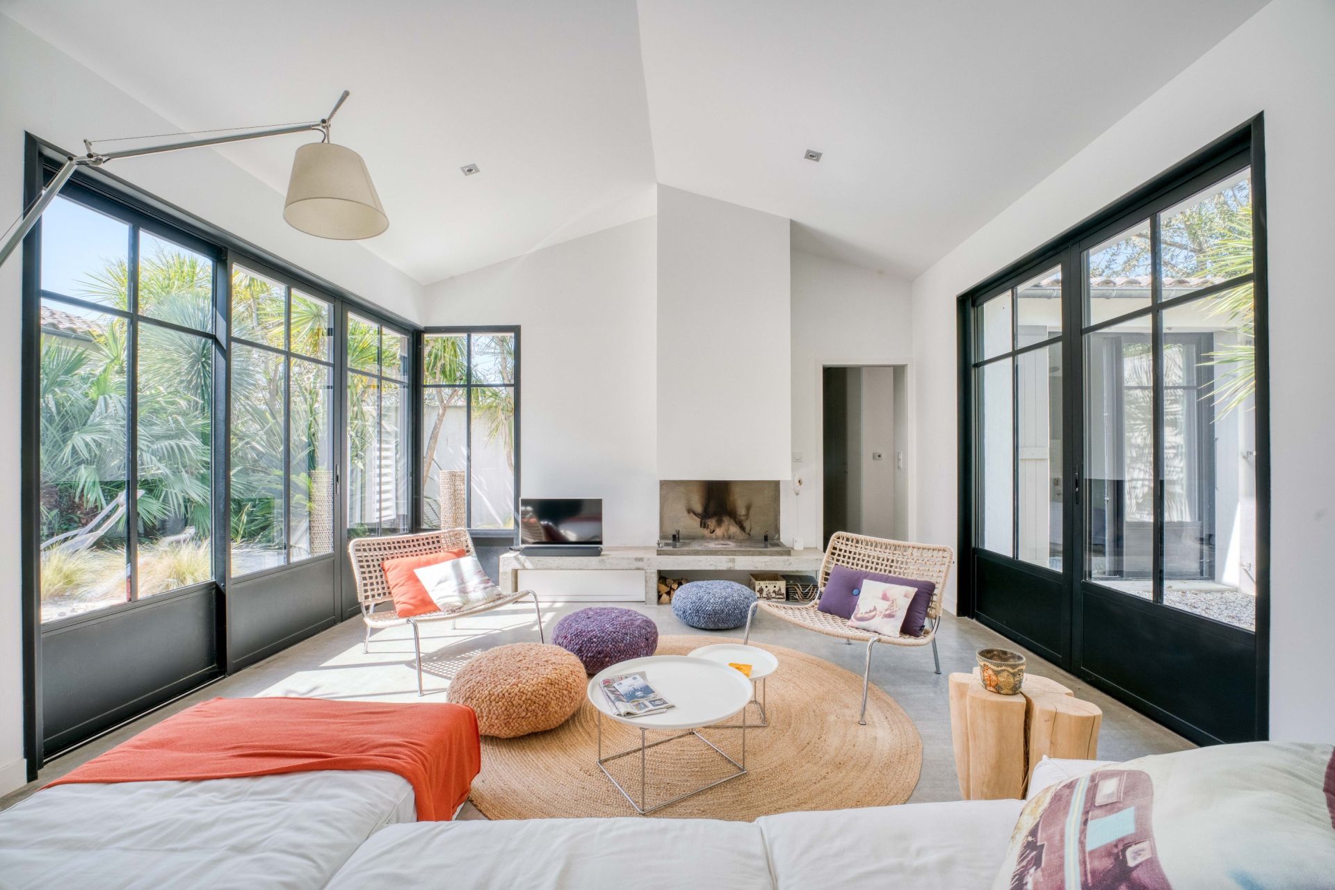 luxury house 5 Rooms for sale on LES PORTES EN RE (17880)