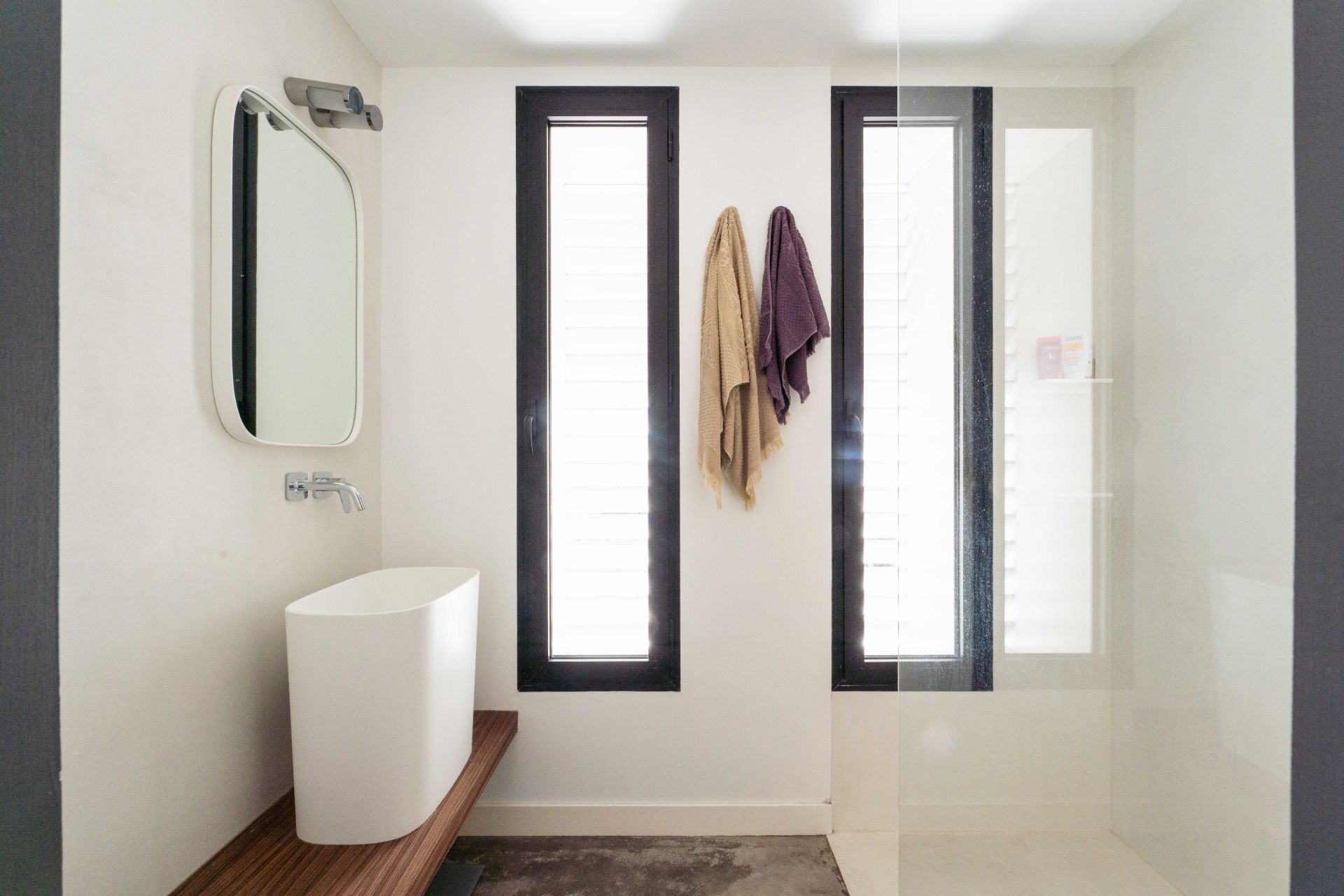 luxury house 5 Rooms for sale on LES PORTES EN RE (17880)