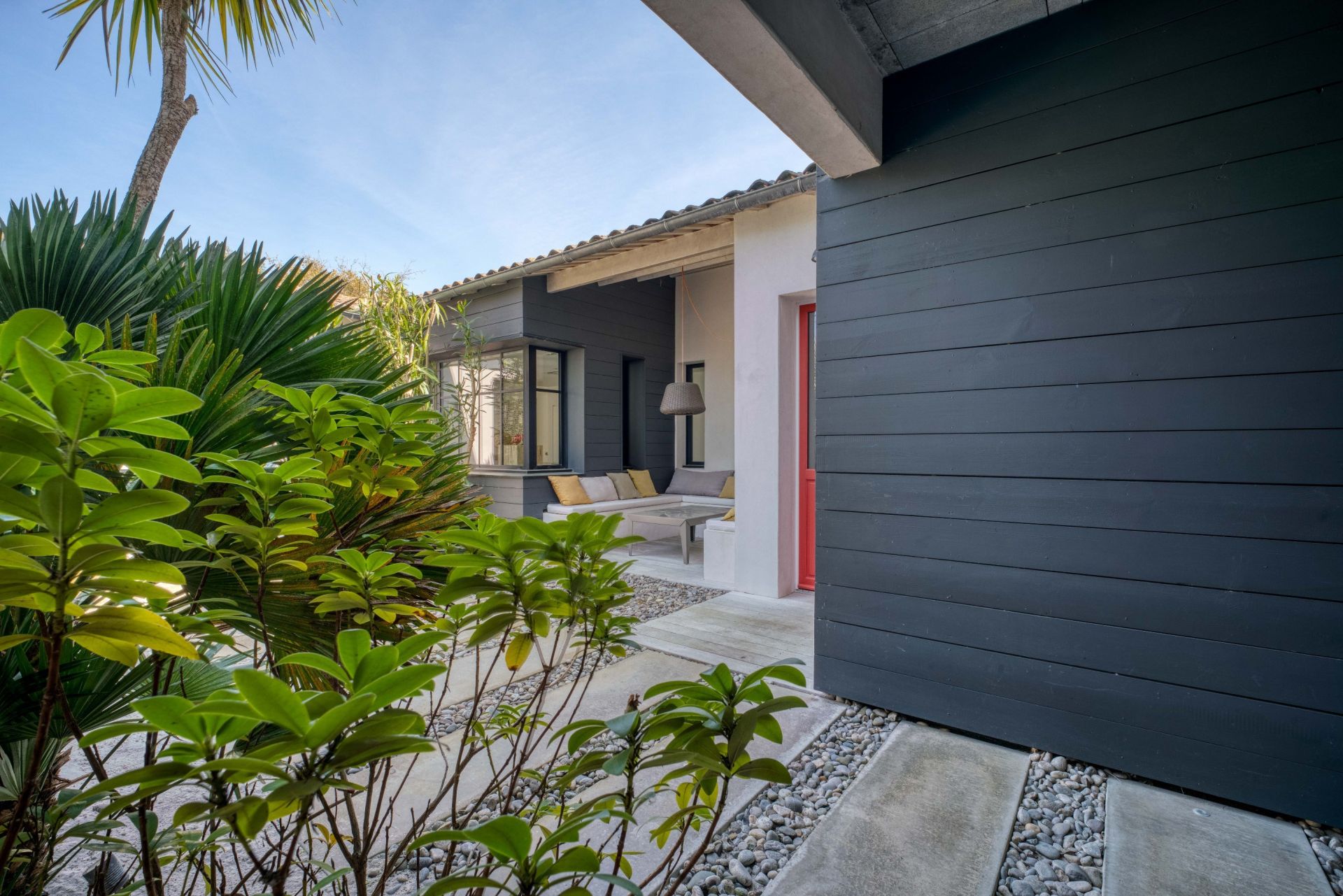 luxury house 5 Rooms for sale on LES PORTES EN RE (17880)