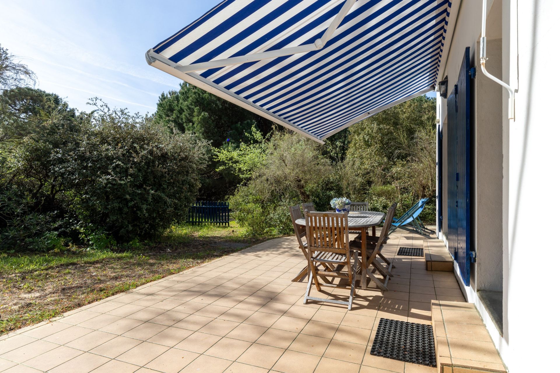 luxury house 6 Rooms for sale on L ILE D YEU (85350)