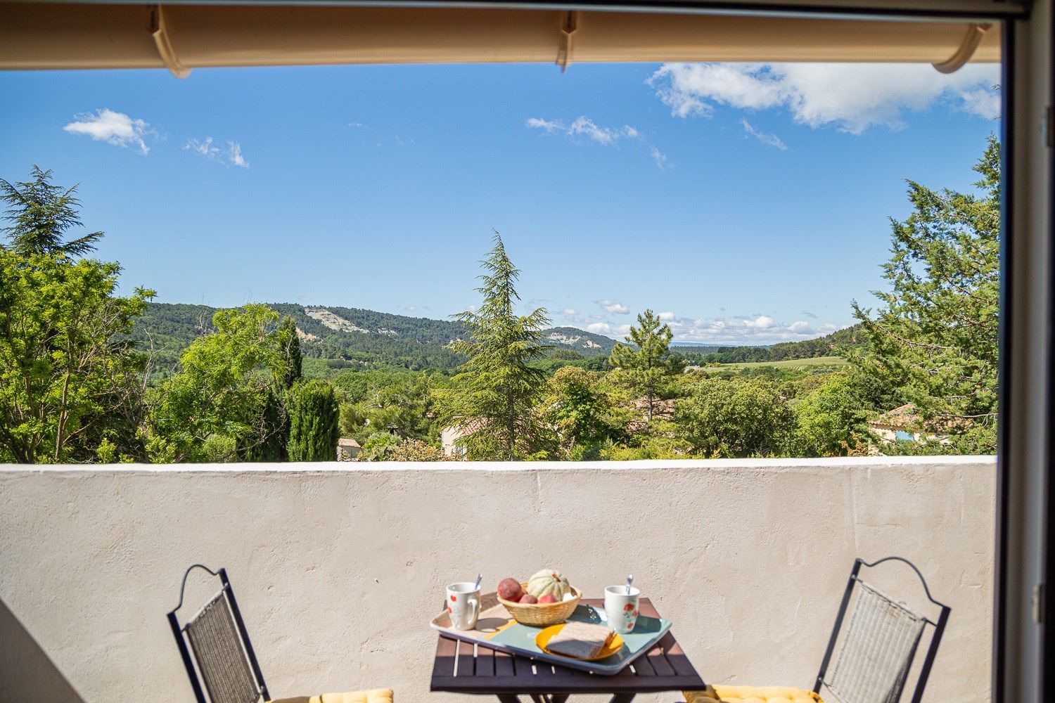 luxury house 10 Rooms for sale on RUSTREL (84400)