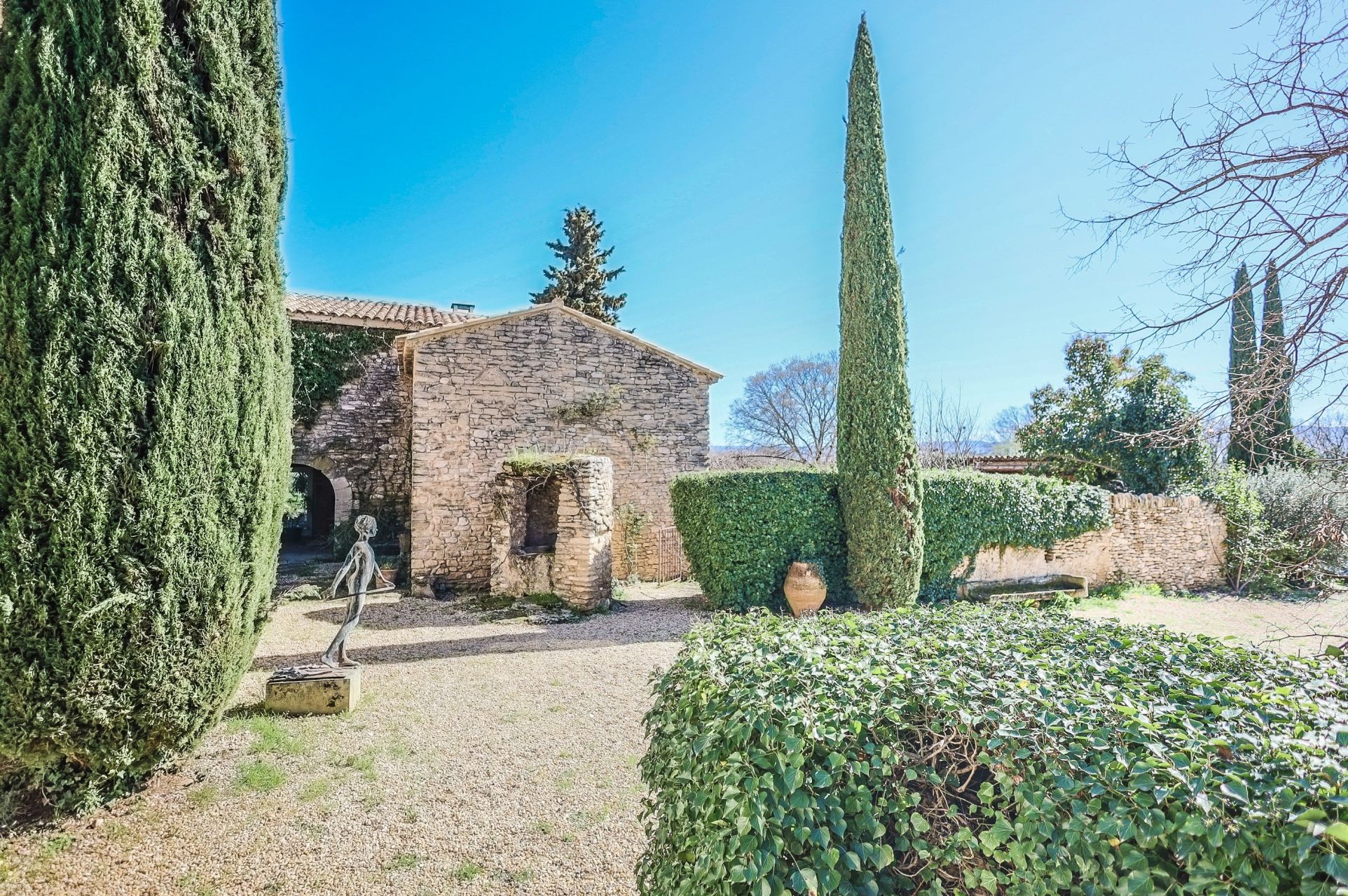 maison de luxe 15 Pièces en vente sur GORDES (84220)