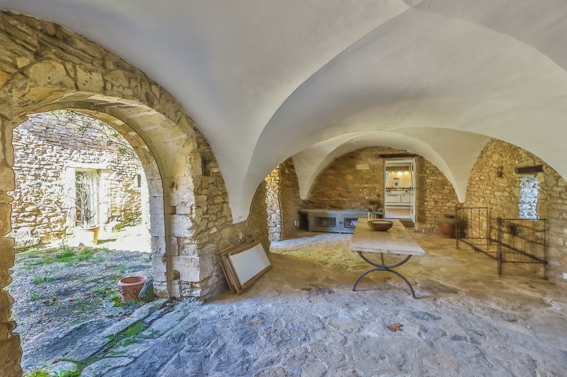 maison de luxe 15 Pièces en vente sur GORDES (84220)