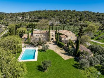 Vente Maison de luxe Gordes 15&nbsp;Pièces 625&nbsp;m²