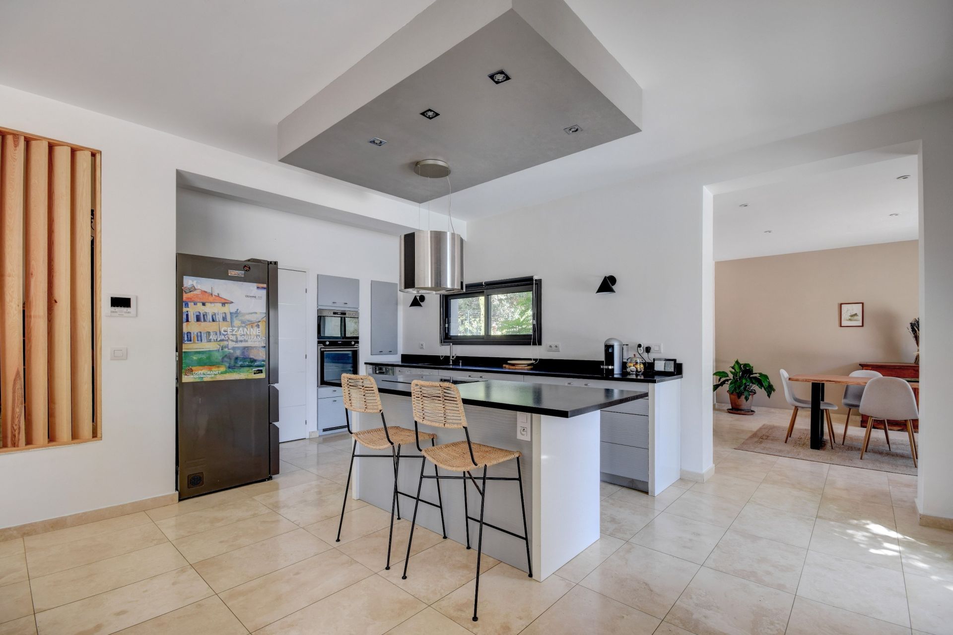 luxury house 8 Rooms for sale on AIX EN PROVENCE (13100)