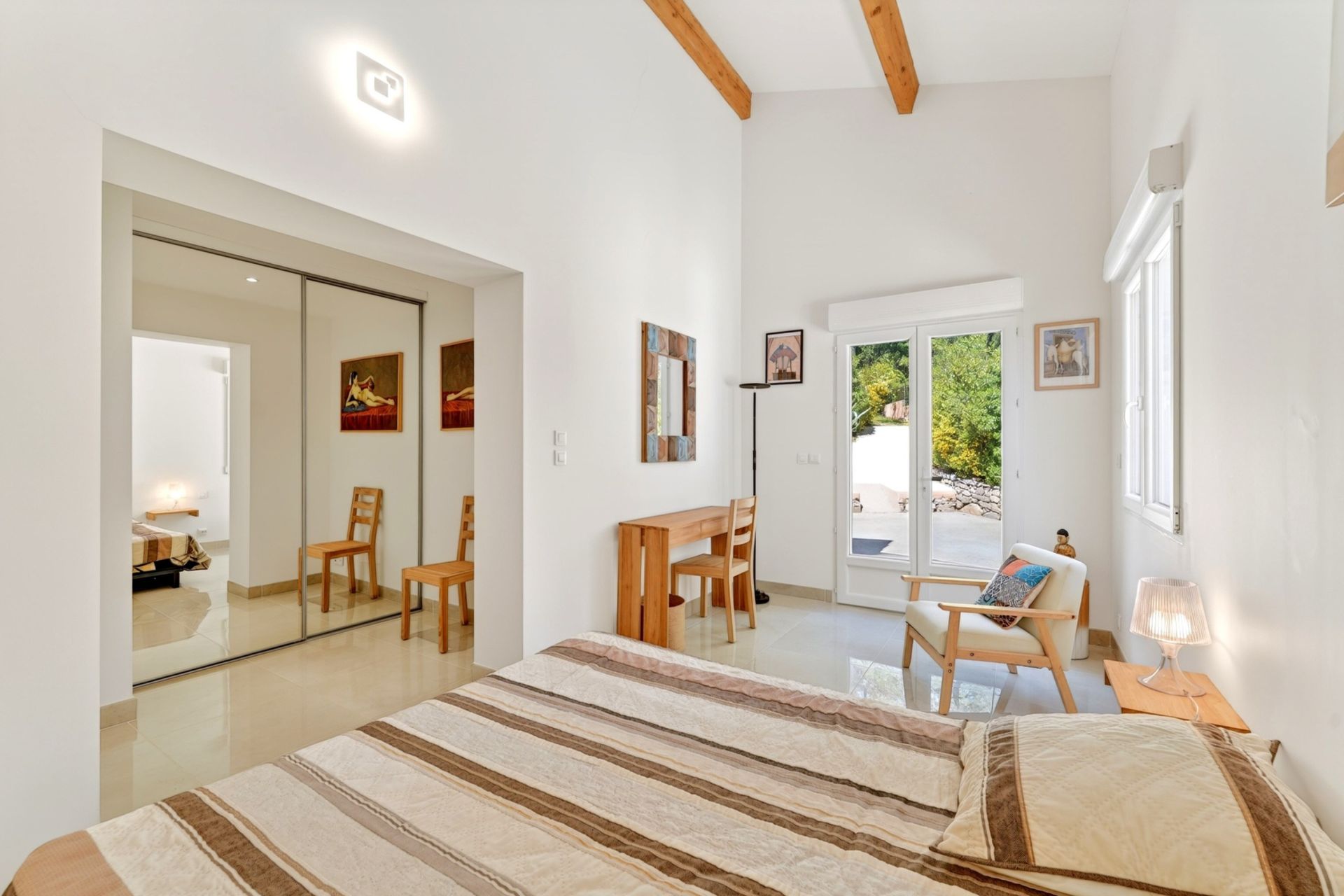 luxury house 8 Rooms for sale on LA ROQUEBRUSSANNE (83136)