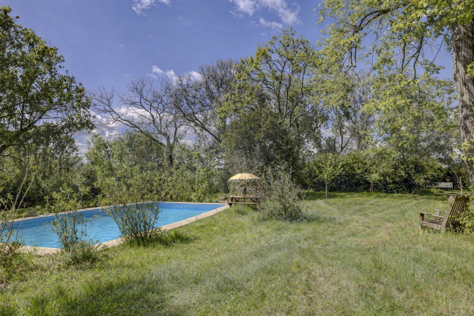 mansion 14 Rooms for sale on PUYLAURENS (81700)
