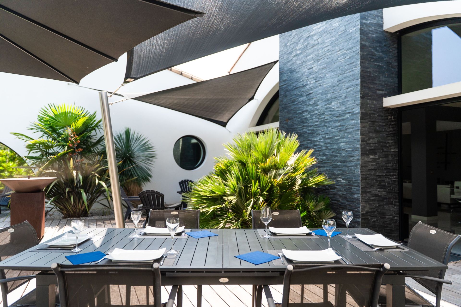 contemporary house 5 Rooms for sale on PORT DES BARQUES (17730)