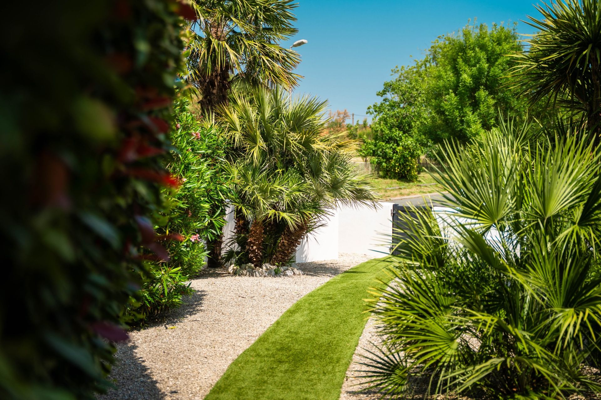 contemporary house 5 Rooms for sale on PORT DES BARQUES (17730)