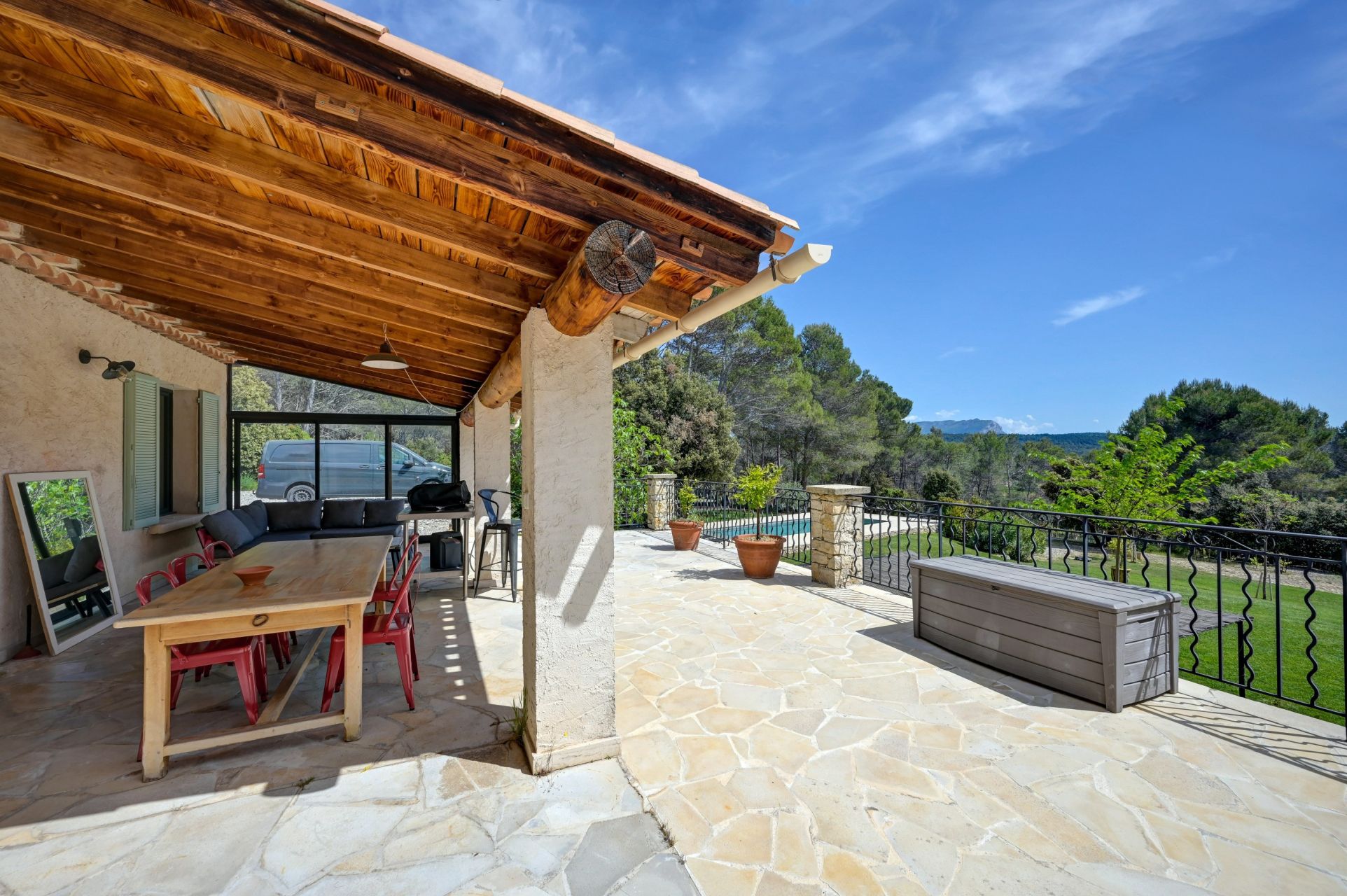 maison de luxe 10 Pièces en vente sur VENELLES (13770)