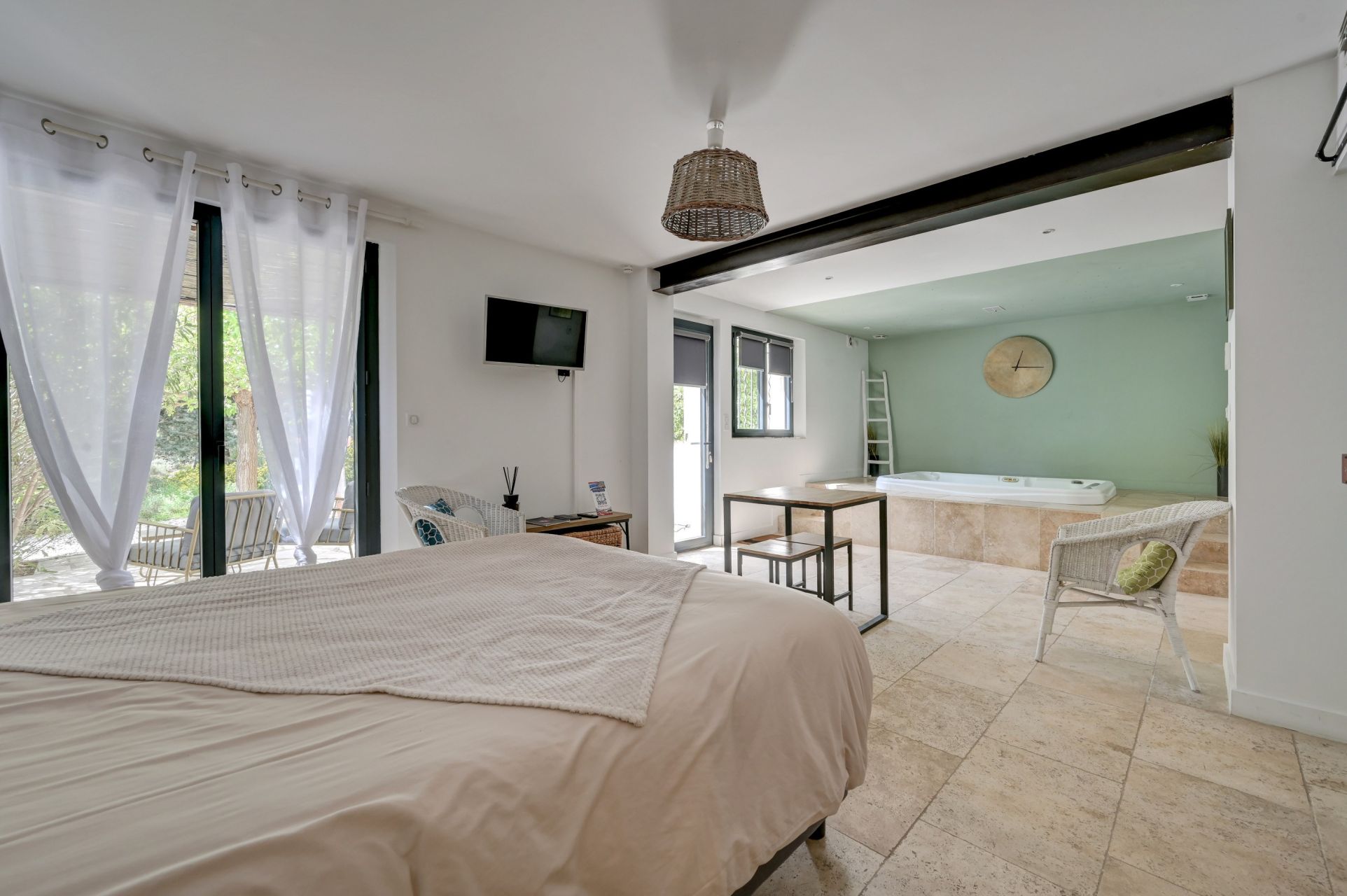 maison de luxe 10 Pièces en vente sur VENELLES (13770)