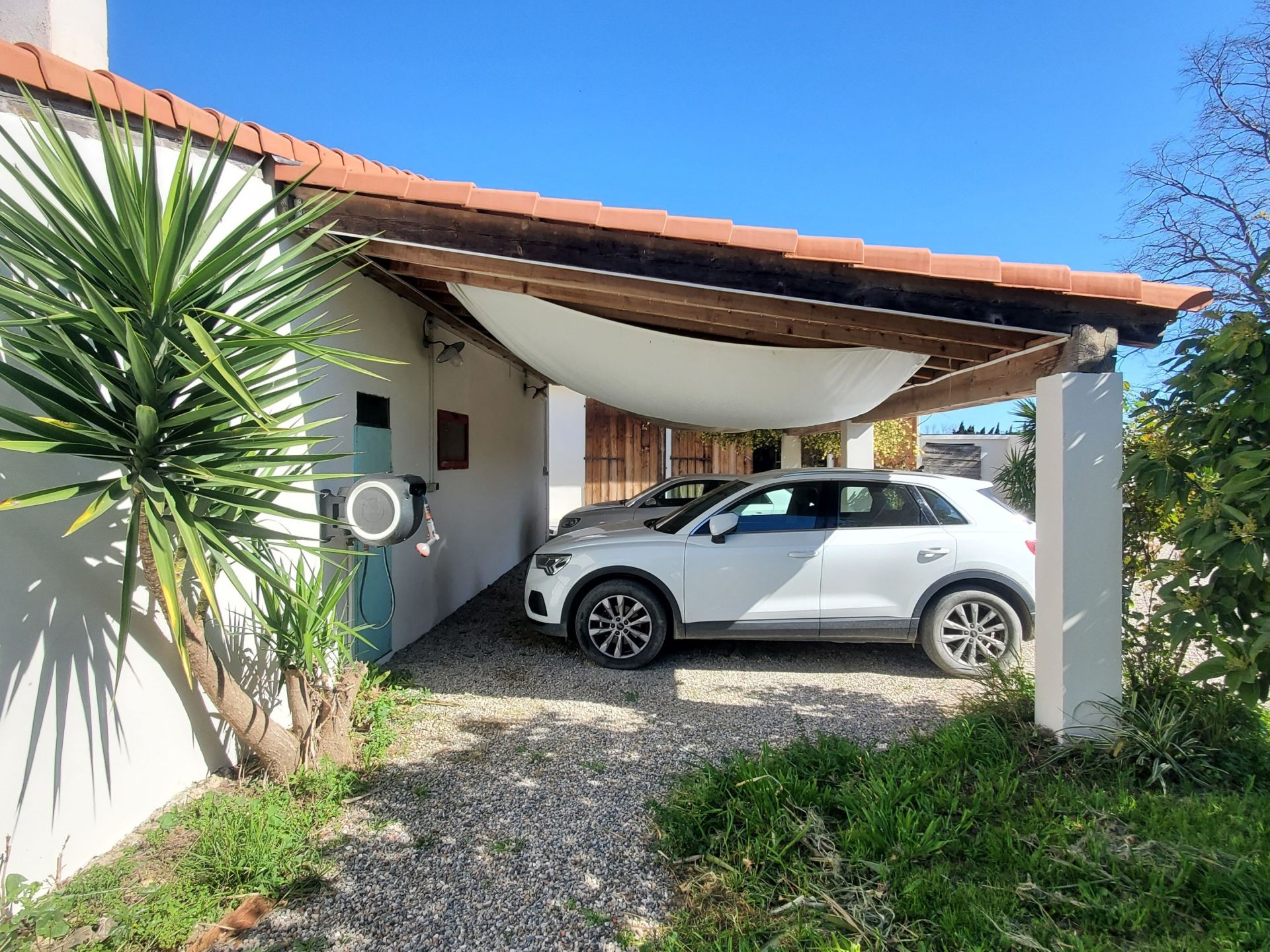 luxury house 6 Rooms for sale on PERPIGNAN (66000)