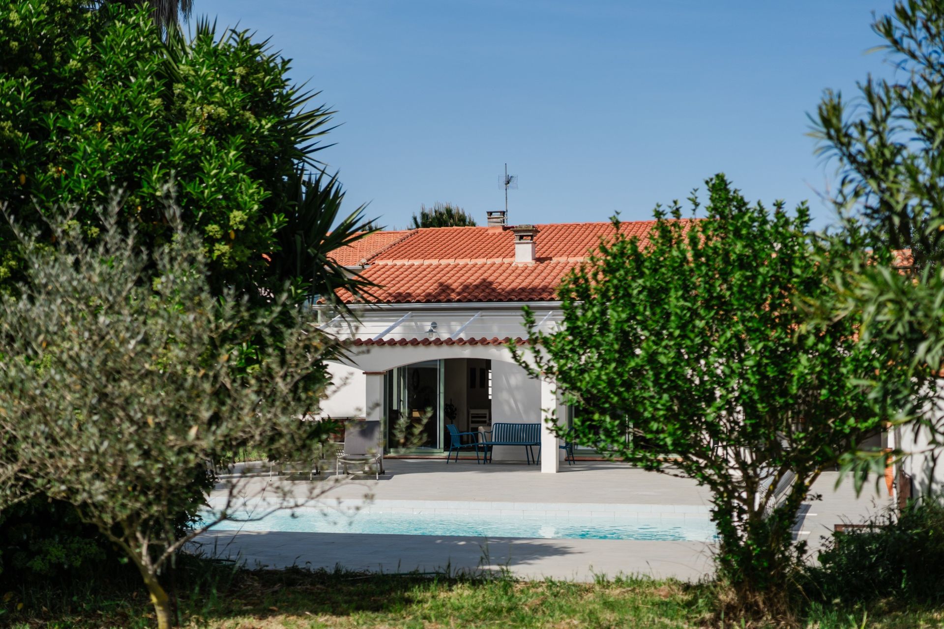 luxury house 6 Rooms for sale on PERPIGNAN (66000)