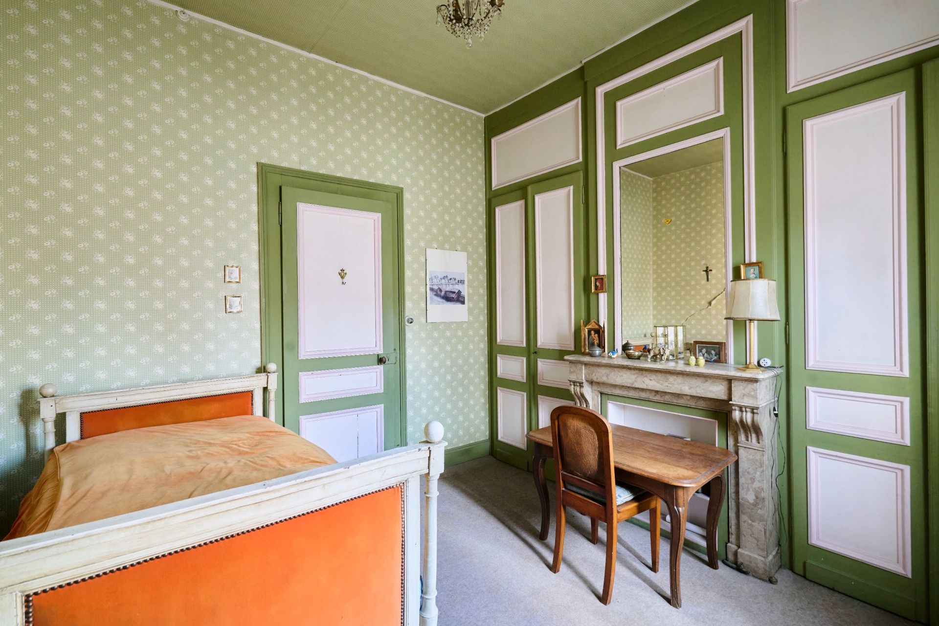 luxury house 13 Rooms for sale on LILLE (59000)