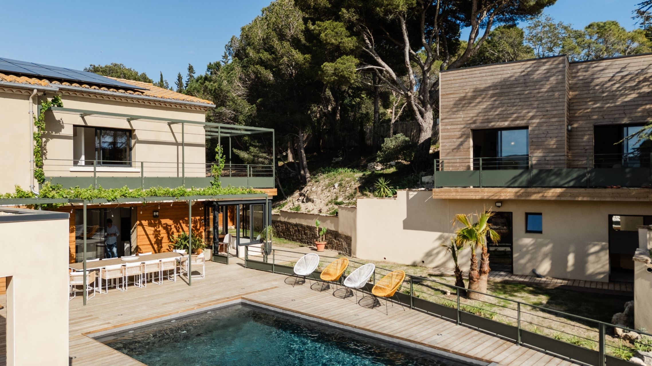 luxury house 10 Rooms for sale on PEYRIAC DE MER (11440)