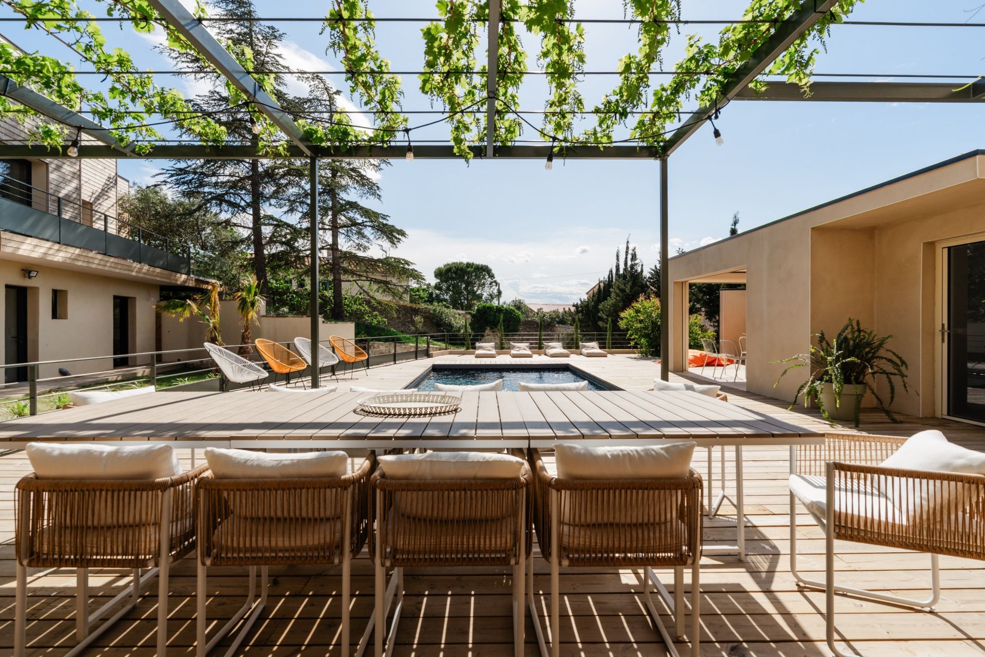 luxury house 10 Rooms for sale on PEYRIAC DE MER (11440)