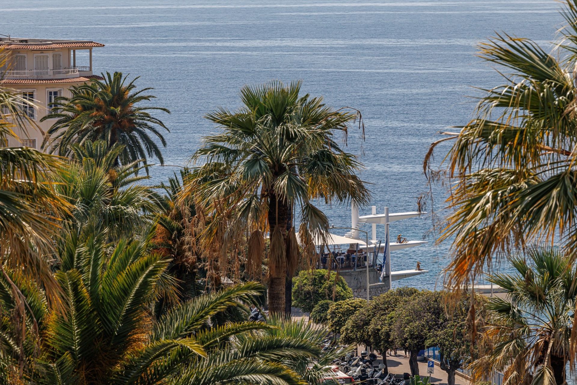 luxury apartment 3 Rooms for sale on NICE (06300)