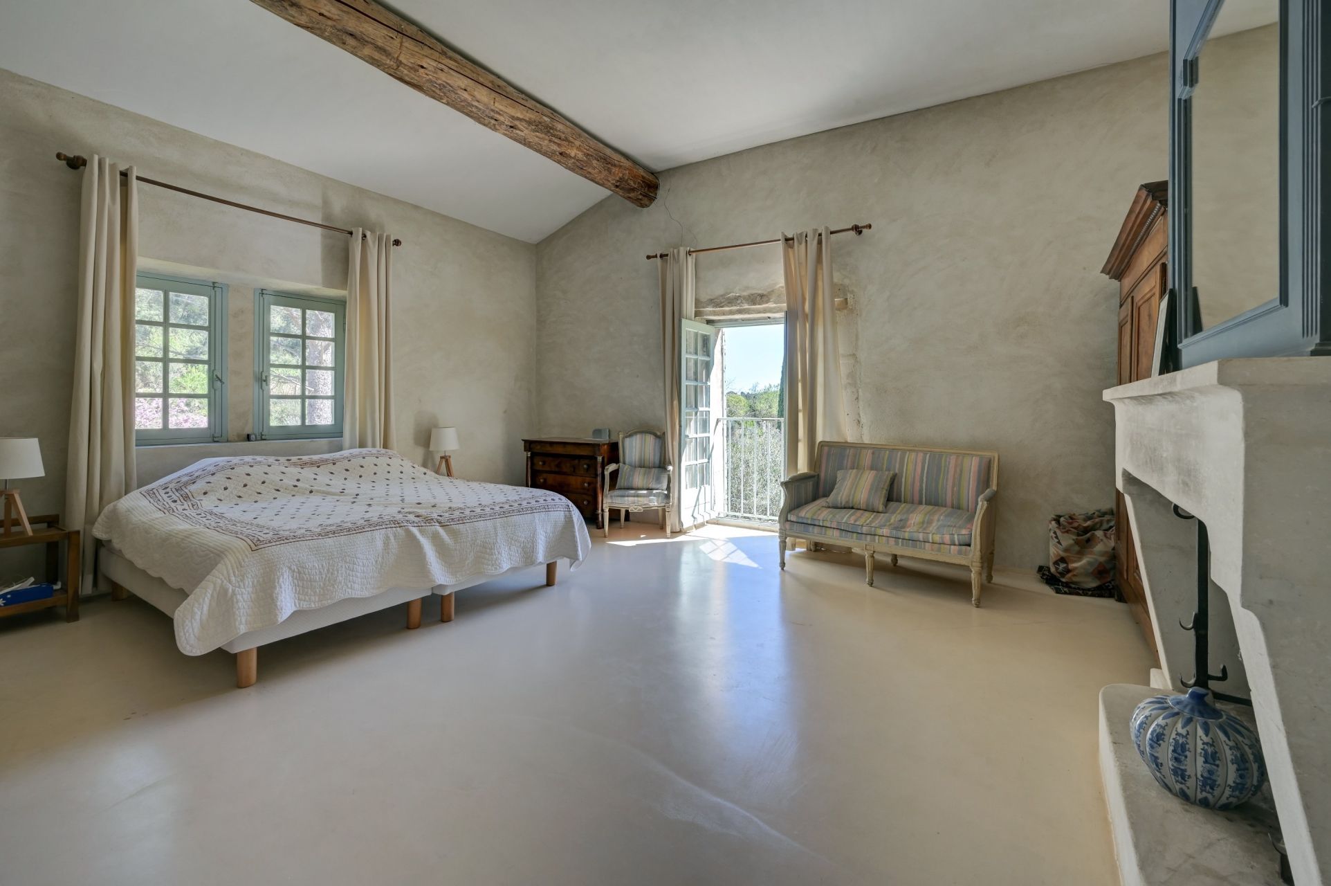 luxury house 13 Rooms for sale on LES BAUX DE PROVENCE (13520)