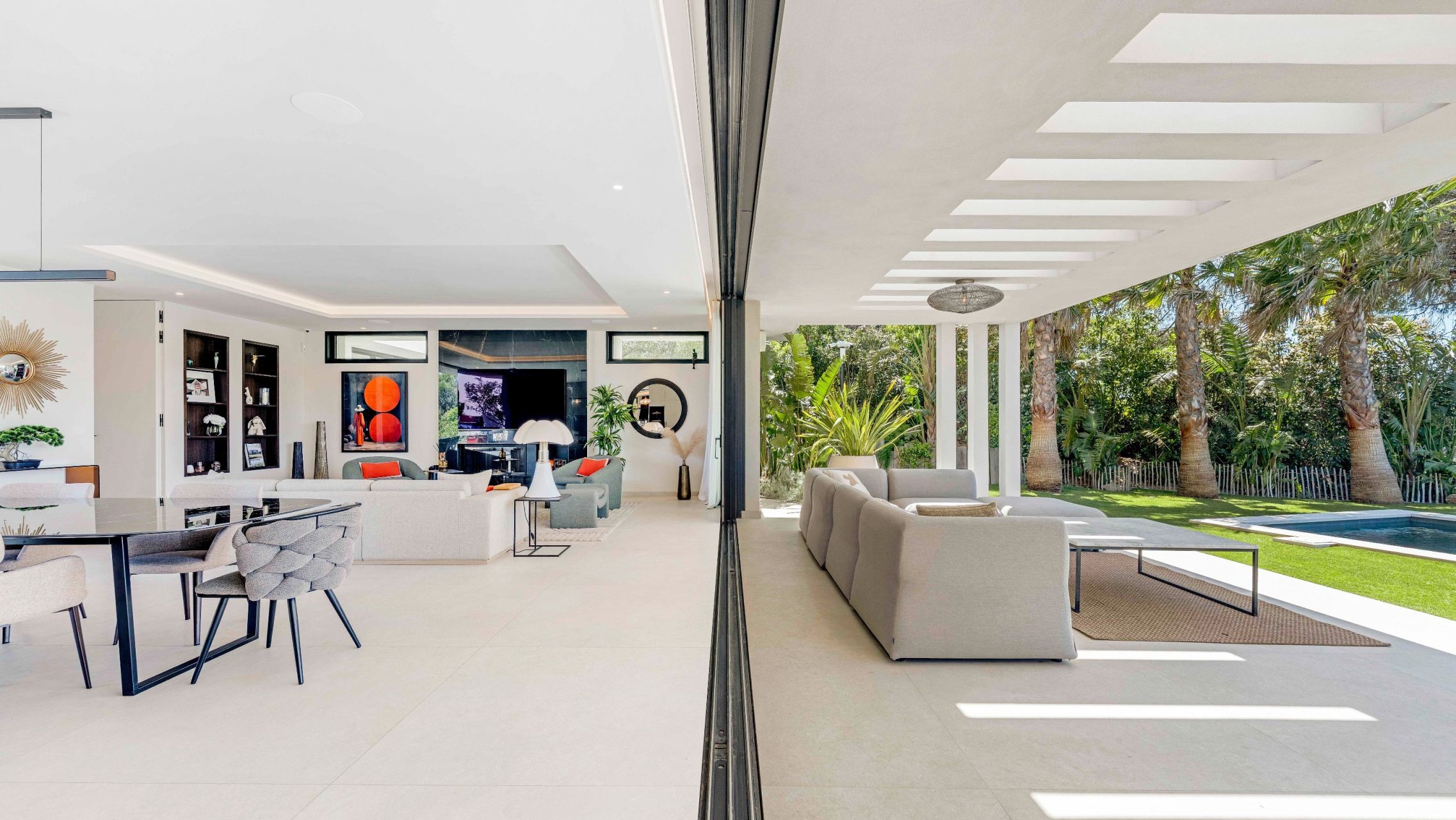 maison contemporaine 10 Pièces en vente sur STE MAXIME (83120)