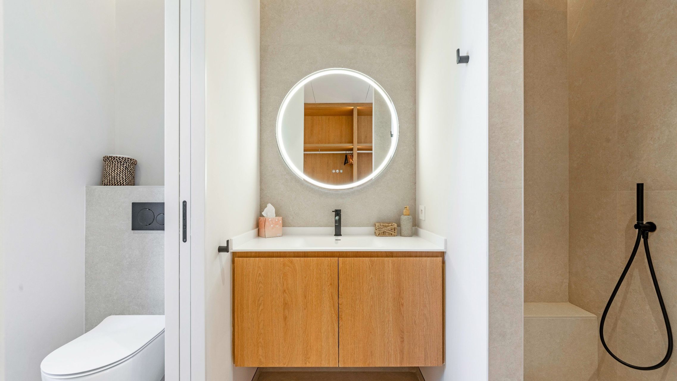 maison contemporaine 10 Pièces en vente sur STE MAXIME (83120)