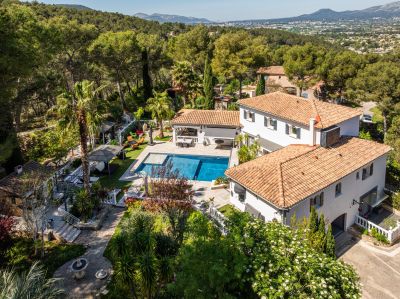 Vente Maison de luxe Gémenos 7&nbsp;Pièces 401&nbsp;m²