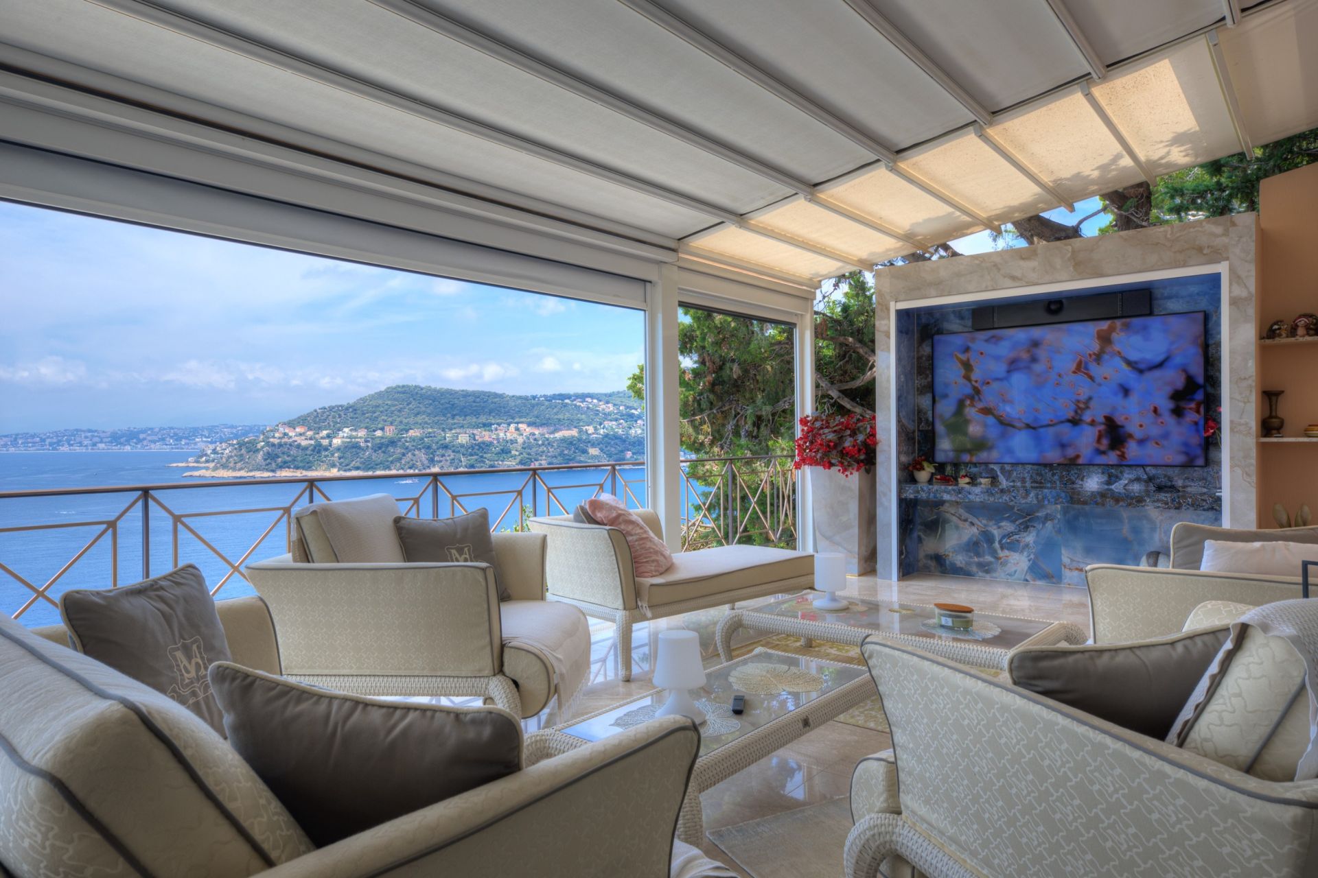 luxury property 10 Rooms for sale on ST JEAN CAP FERRAT (06230)