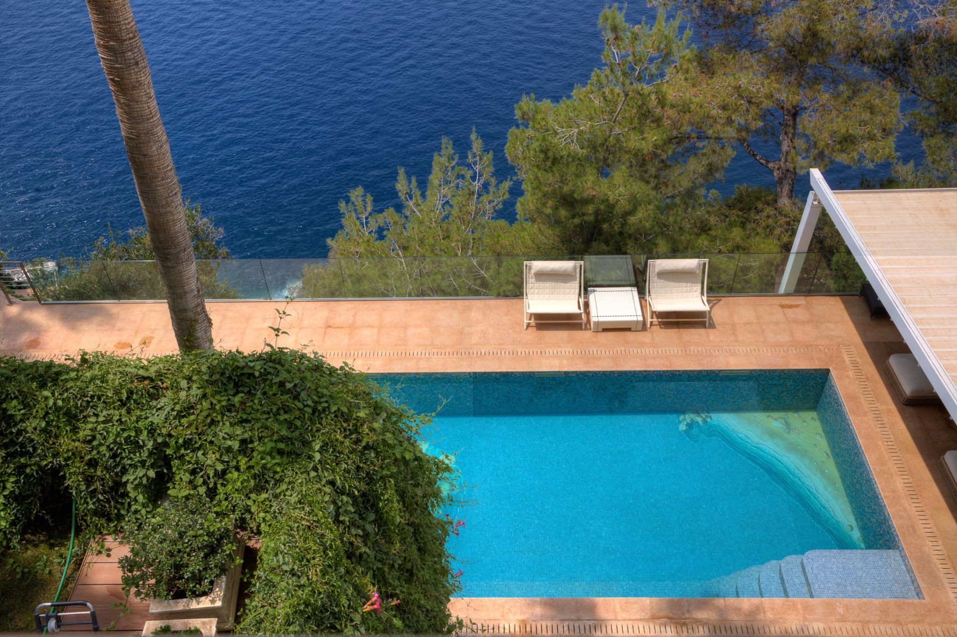 luxury property 10 Rooms for sale on ST JEAN CAP FERRAT (06230)