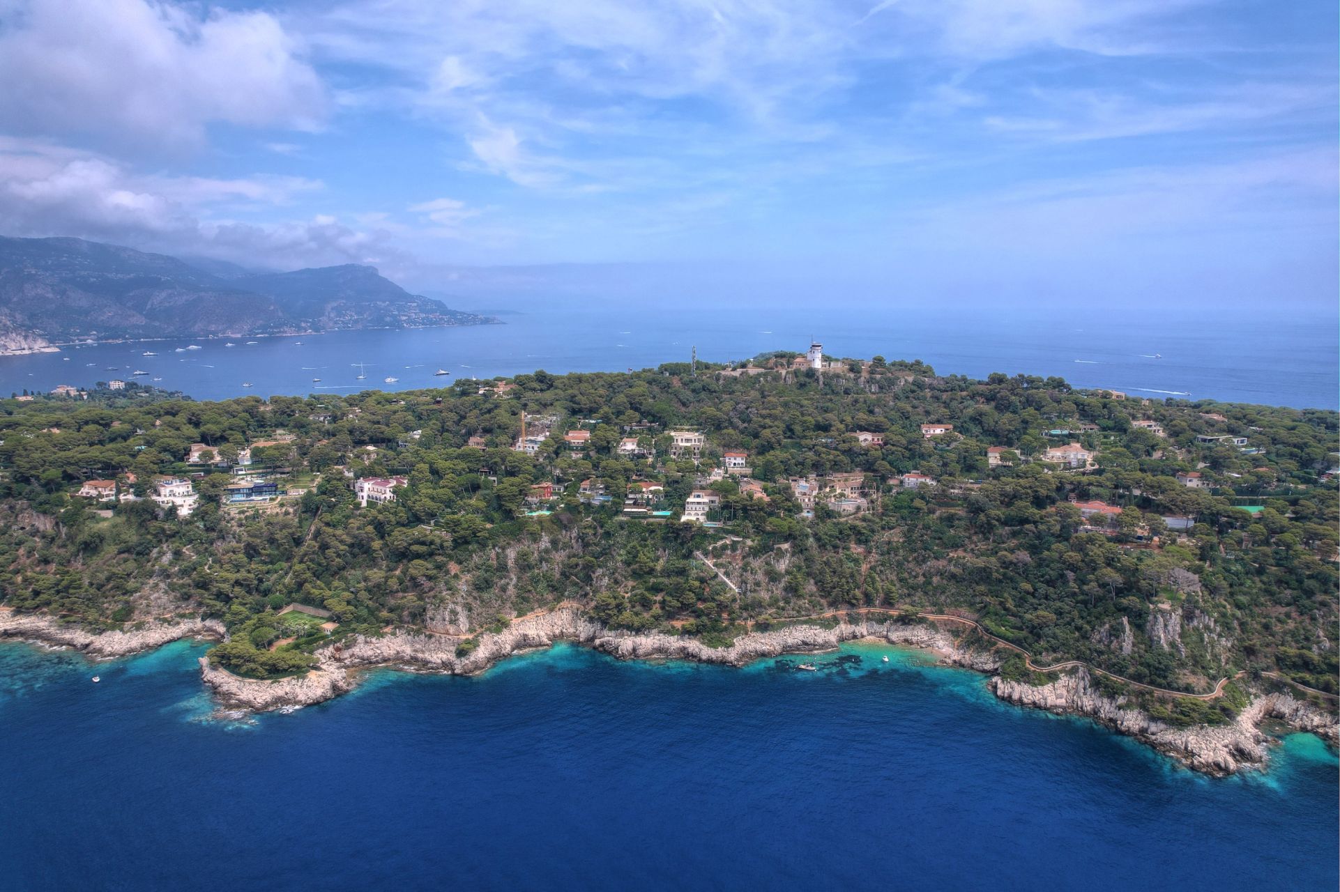 luxury property 10 Rooms for sale on ST JEAN CAP FERRAT (06230)