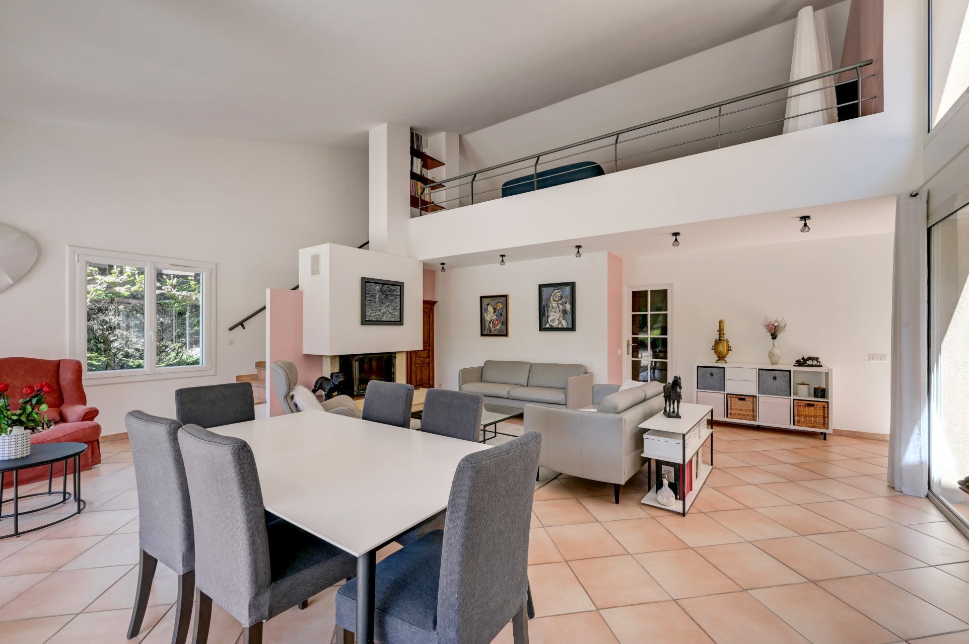 maison de luxe 6 Pièces en vente sur CABRIES (13480)
