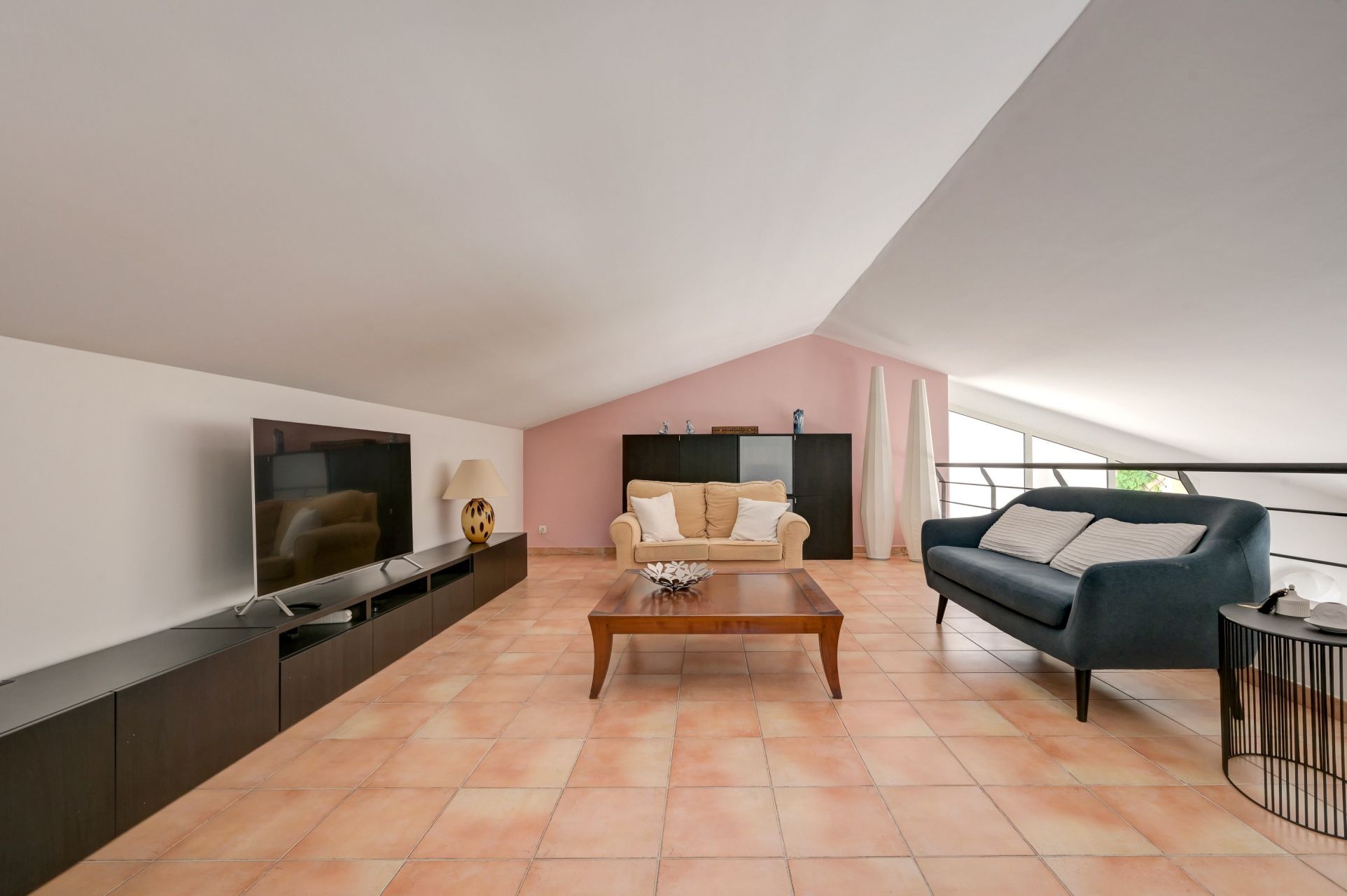 maison de luxe 6 Pièces en vente sur CABRIES (13480)