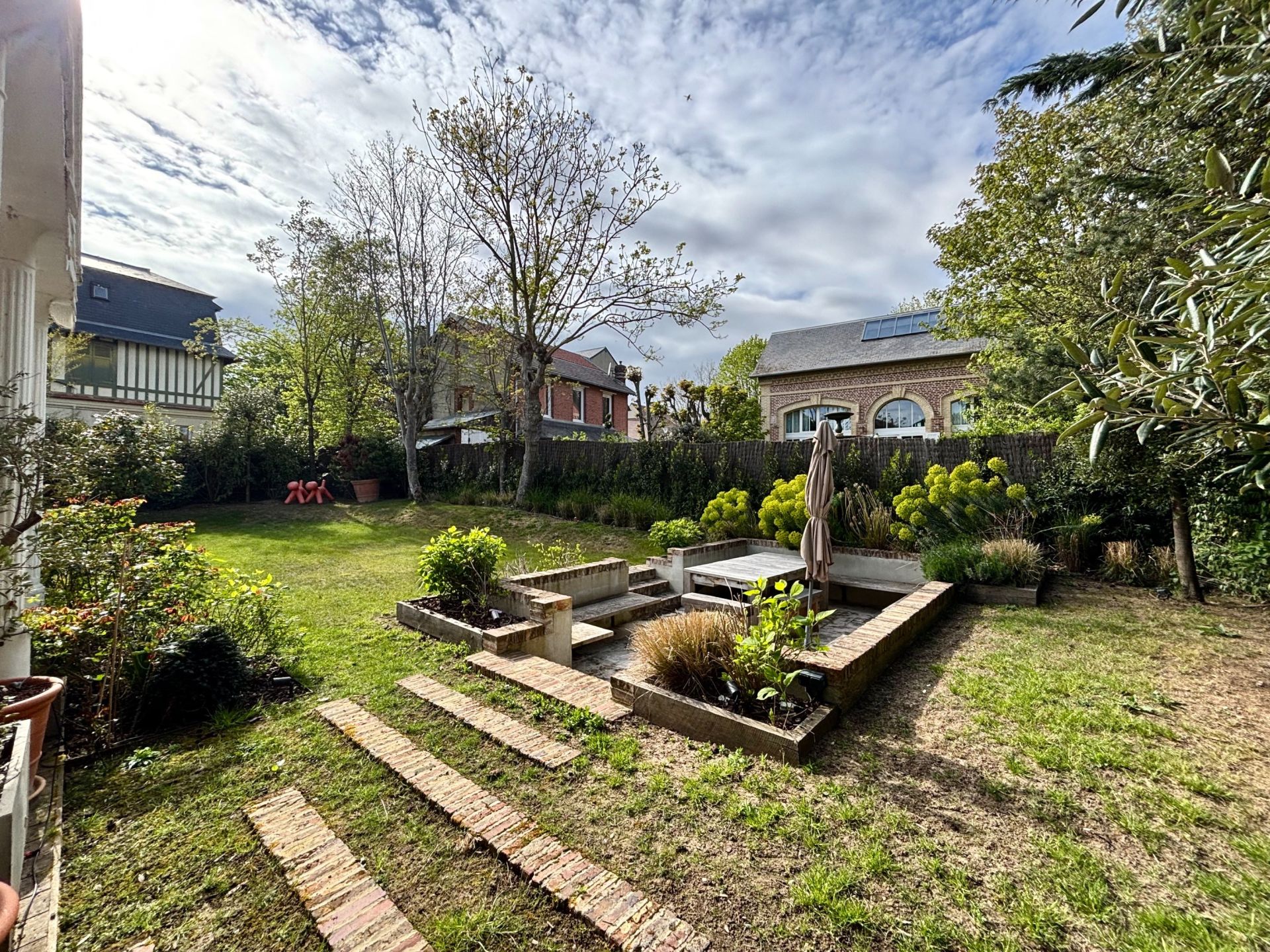 maison de luxe 11 Pièces en vente sur TOURGEVILLE (14800)