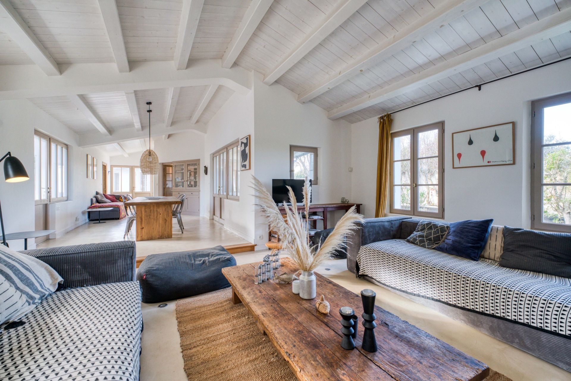 luxury house 7 Rooms for sale on LES PORTES EN RE (17880)